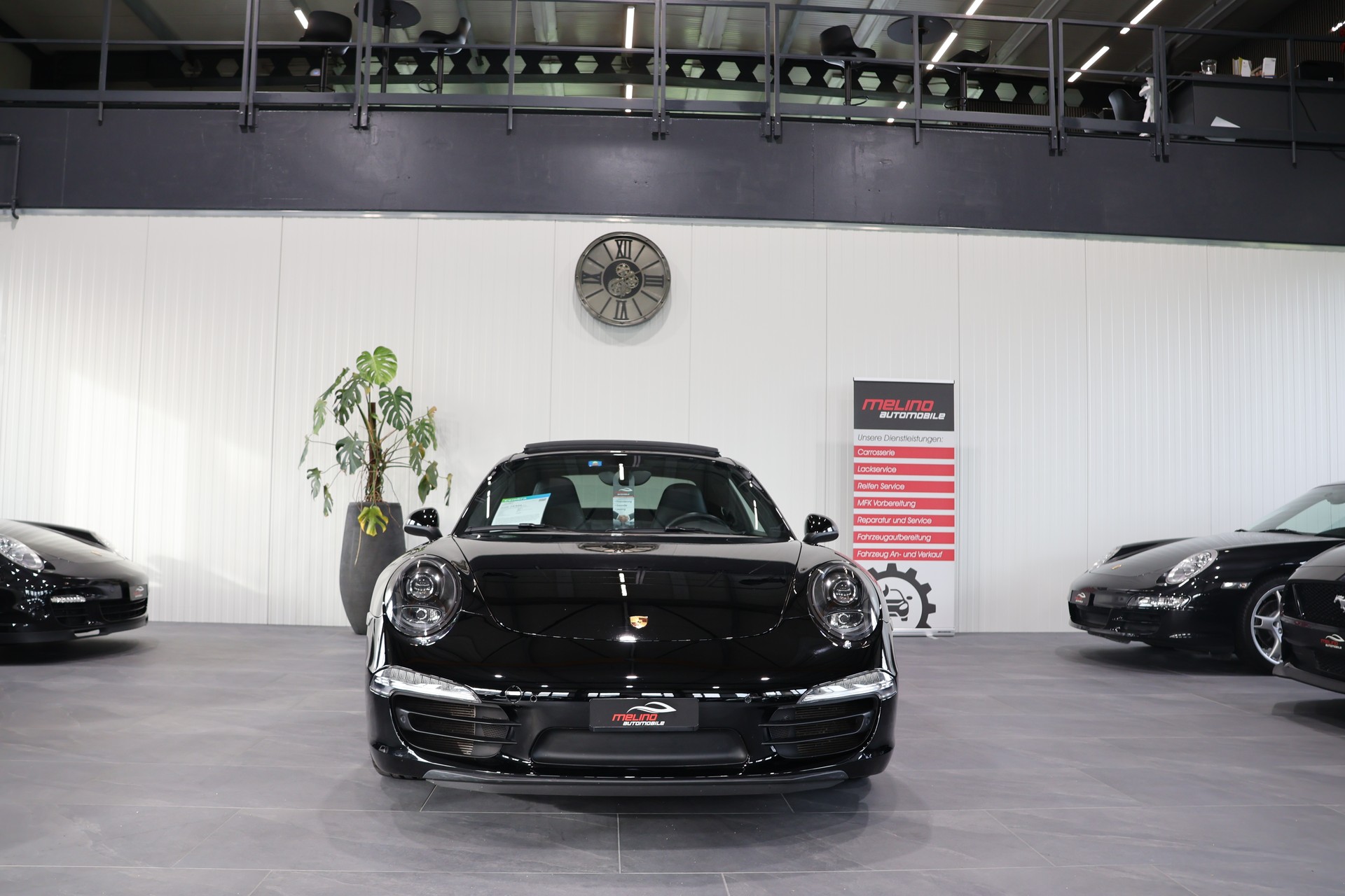 PORSCHE 911 Carrera 4S PDK-image-3