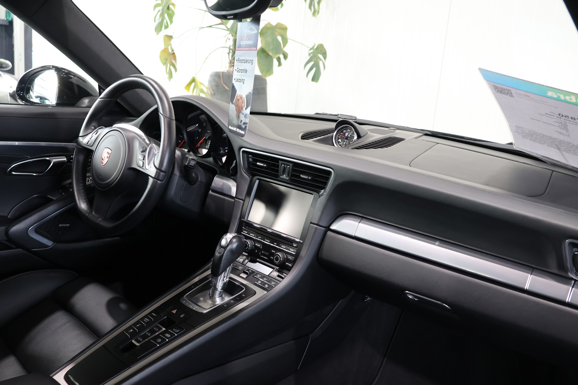 PORSCHE 911 Carrera 4S PDK-image-13
