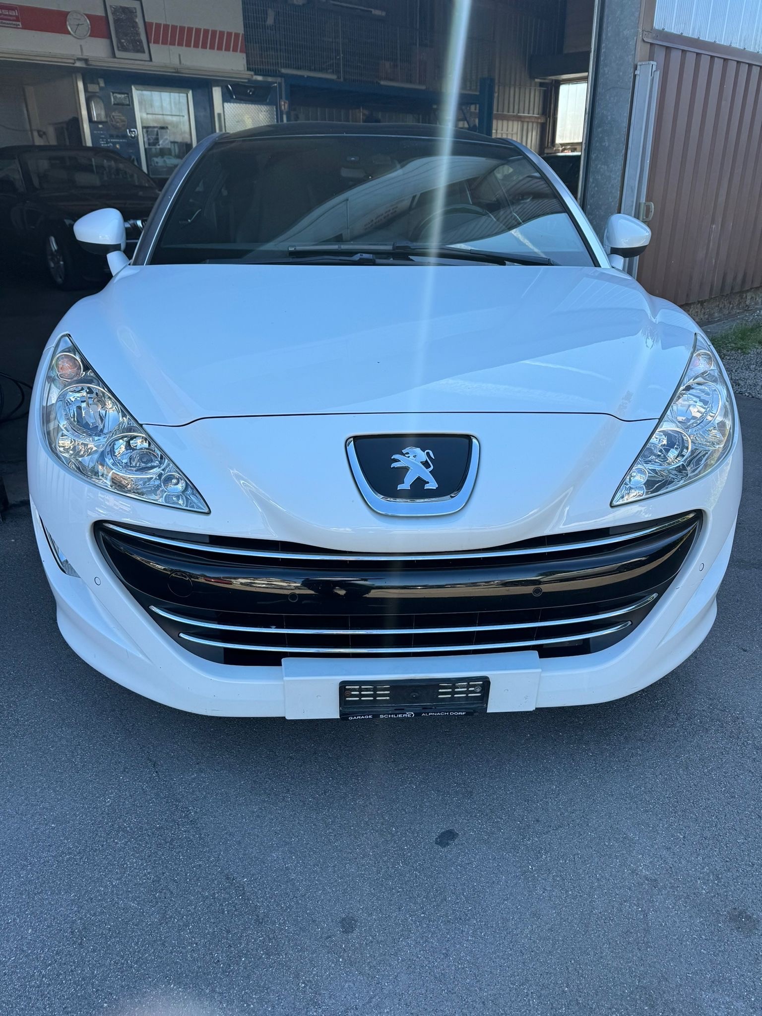 PEUGEOT RCZ 1.6 Turbo-image-1