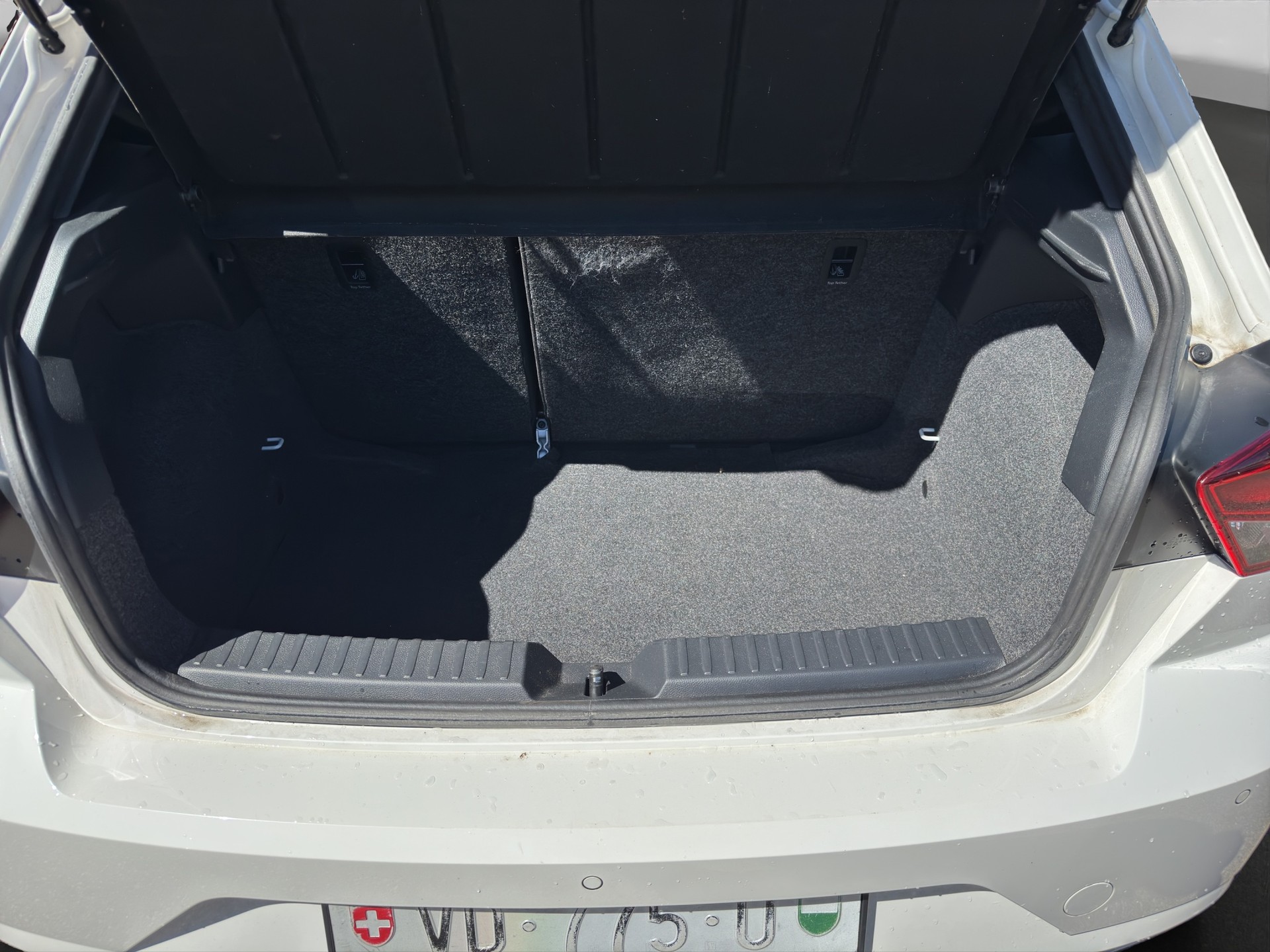 SEAT Ibiza 1.0 EcoTSI Hola FR DSG-image-13