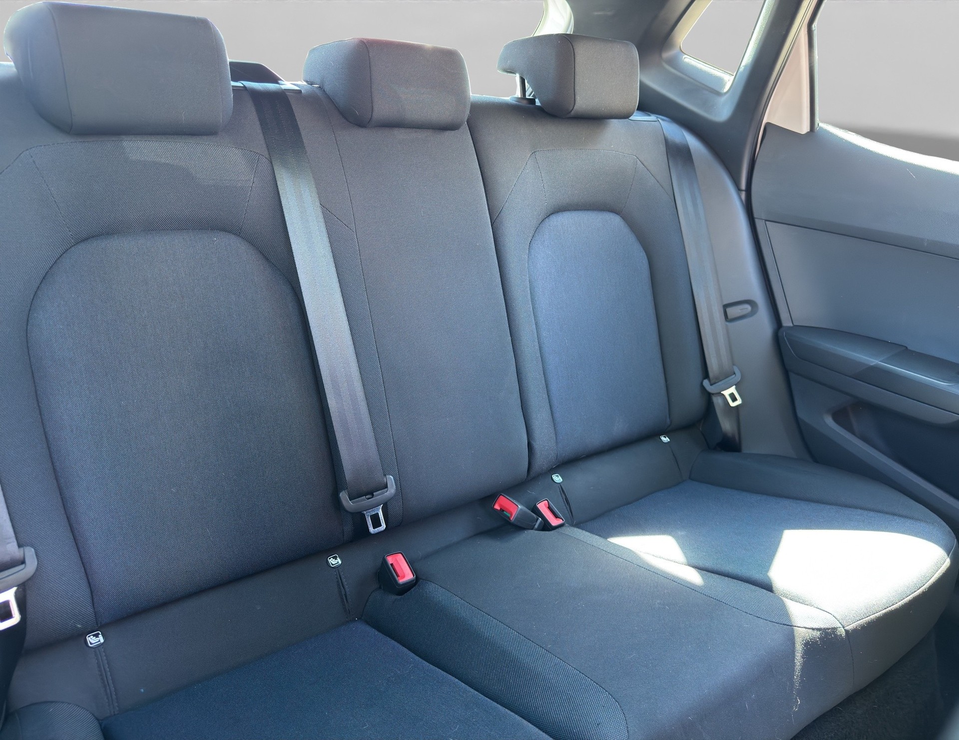 SEAT Ibiza 1.0 EcoTSI Hola FR DSG-image-11