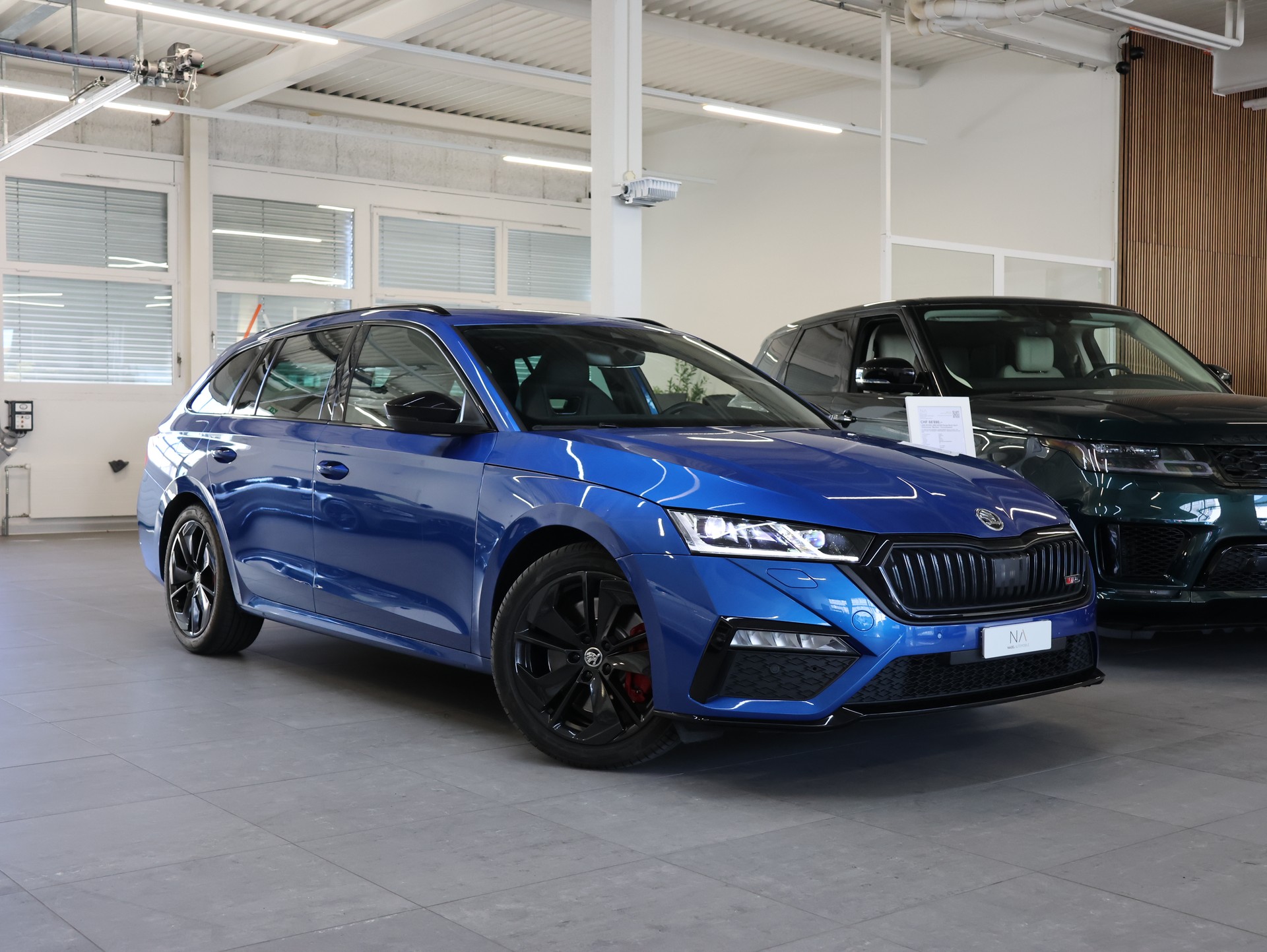SKODA Octavia Combi 2.0 TSI DSG RS