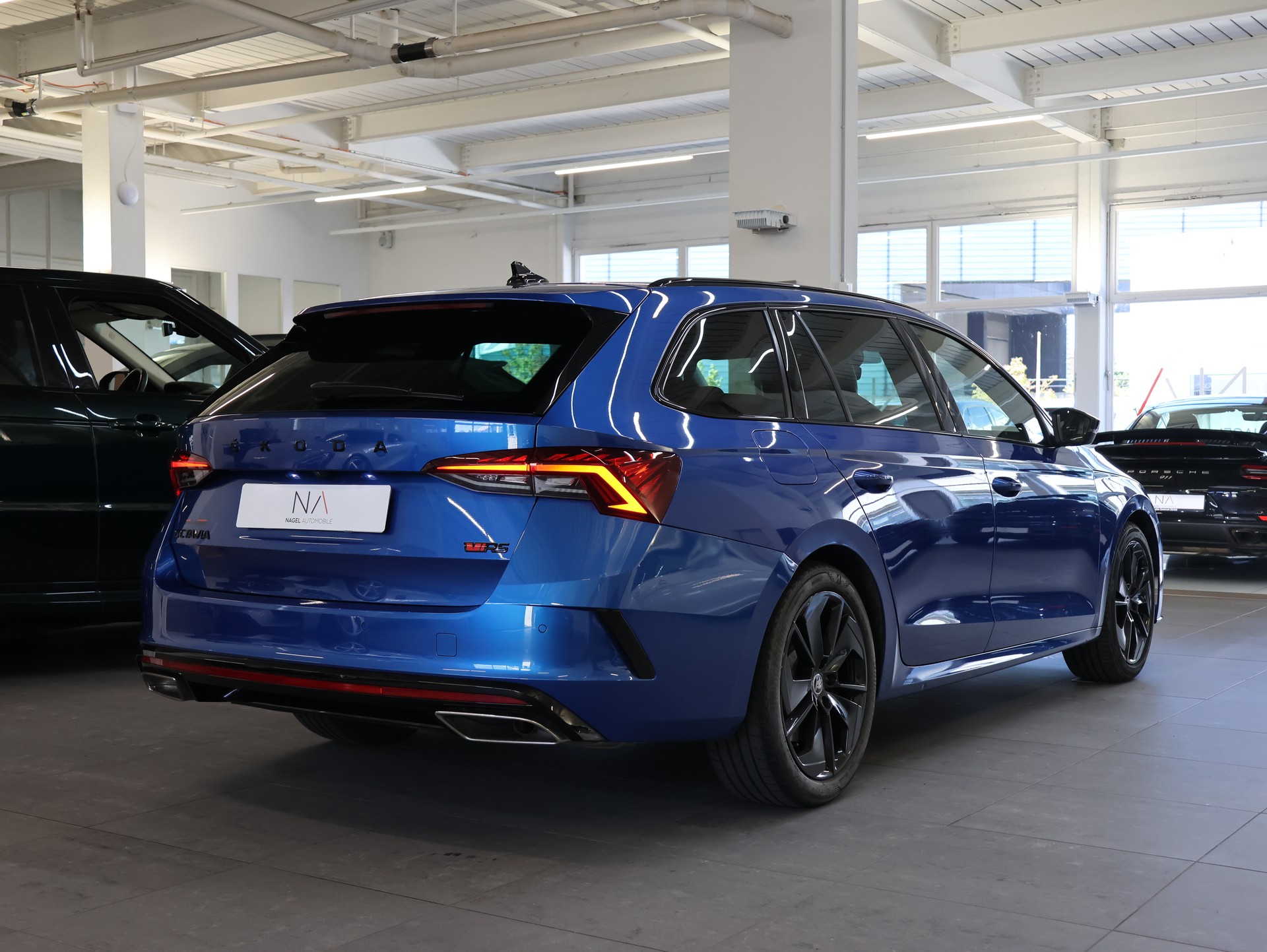 SKODA Octavia Combi 2.0 TSI DSG RS-image-7