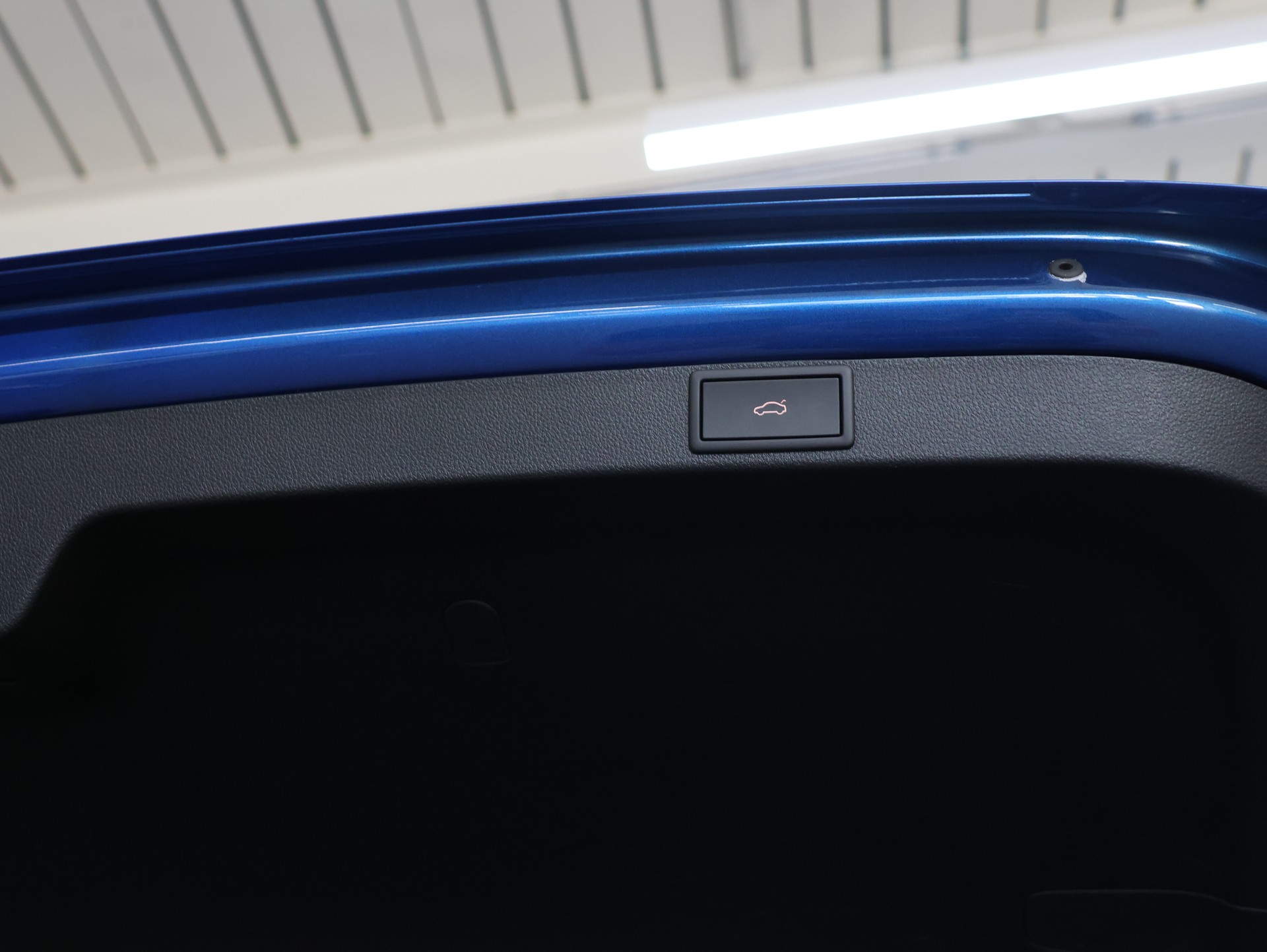SKODA Octavia Combi 2.0 TSI DSG RS-image-37