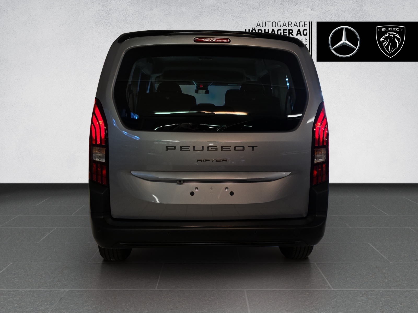 PEUGEOT Rifter Long 1.5 BlueHDi Family Edition EAT8-image-3