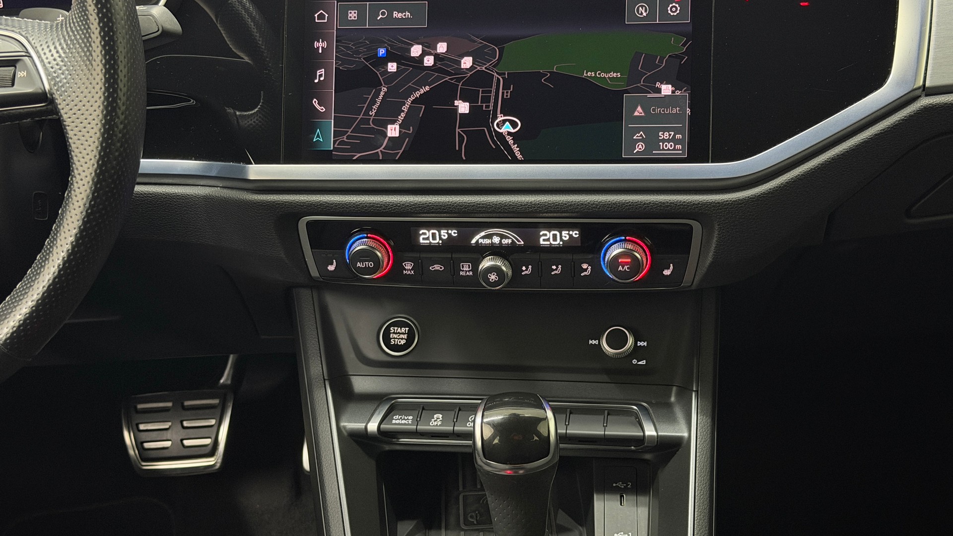 AUDI Q3 Sportback 35 TFSI S line Attraction S-tronic-image-11
