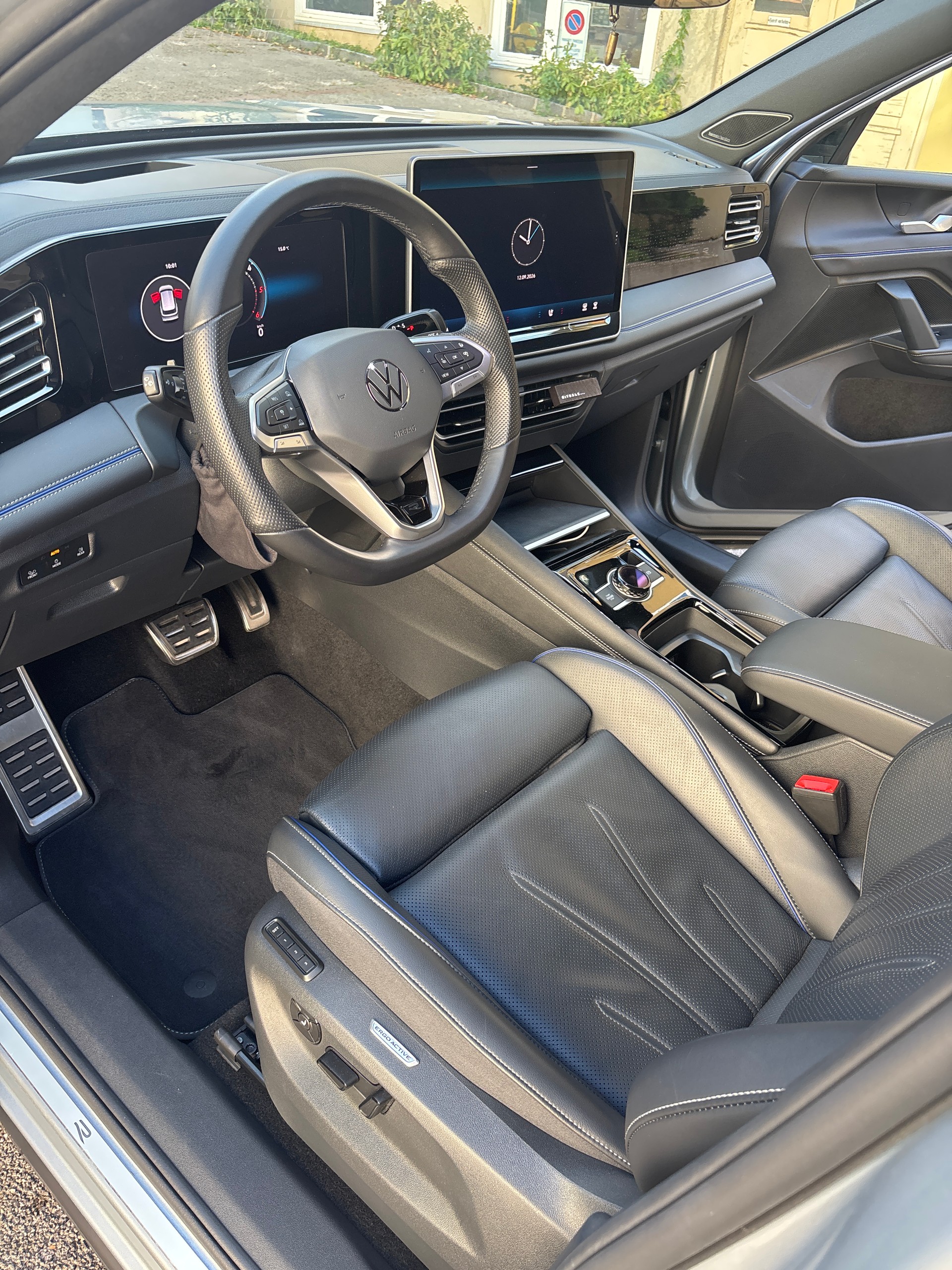 VW 2.0 TDI SCR R-Line DSG 4motion-image-3
