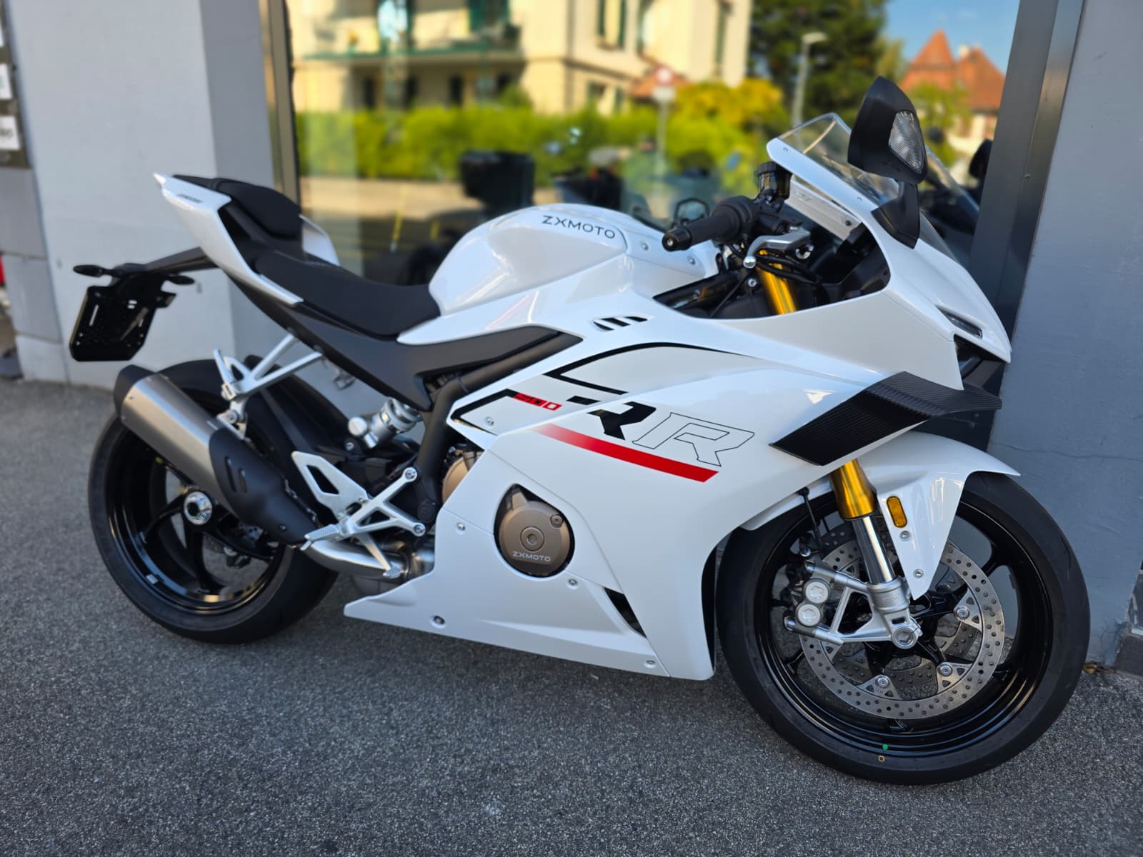 ZXMOTO 500RR-showroom-element-2