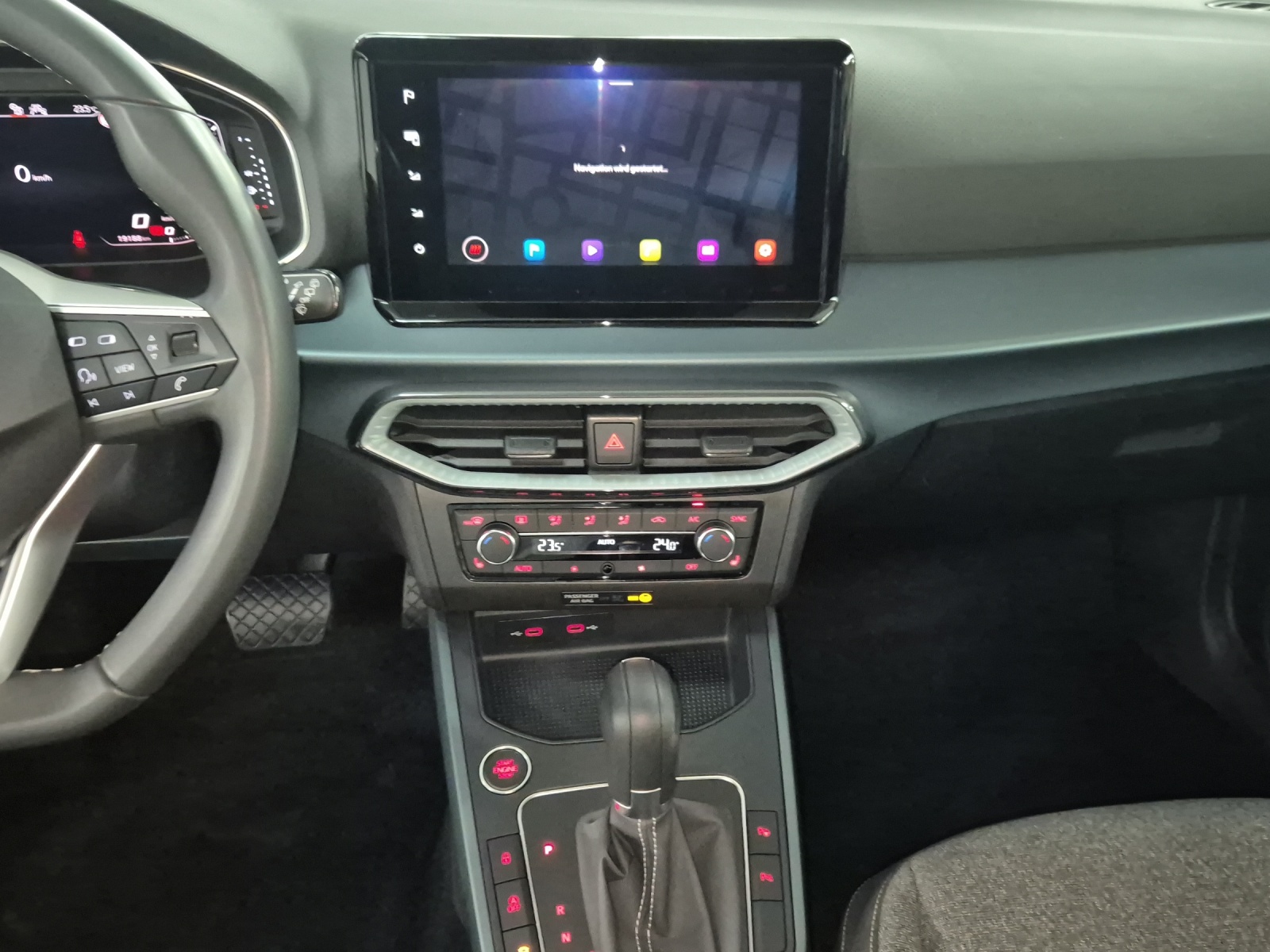 SEAT Arona 1.0 TSI Eco Hola Xperience DSG-image-10