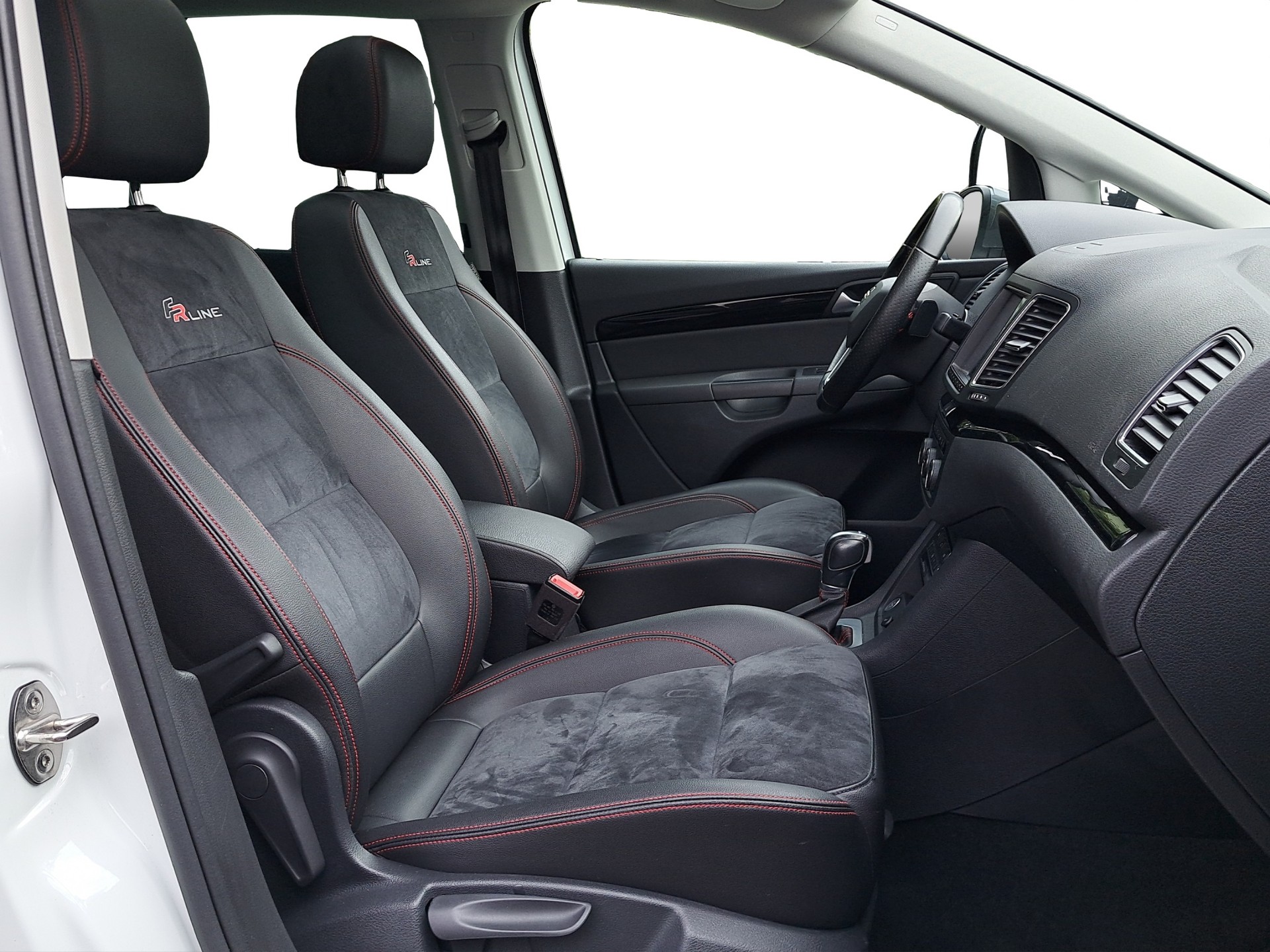 SEAT Alhambra 2.0 TDI FR Line DSG 7Plätzer *integrierte Kindersitze*-image-12