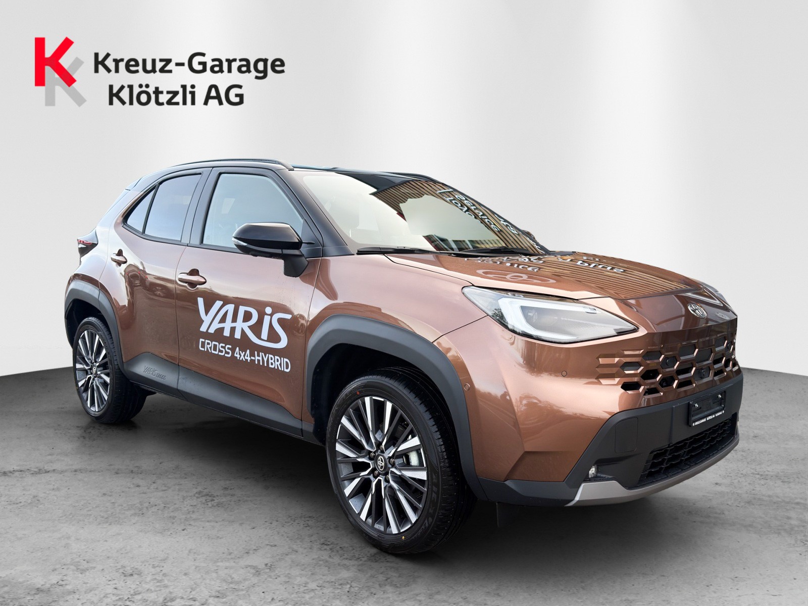TOYOTA Yaris Cross 1.5 Premium AWDi e-CVT-image-0