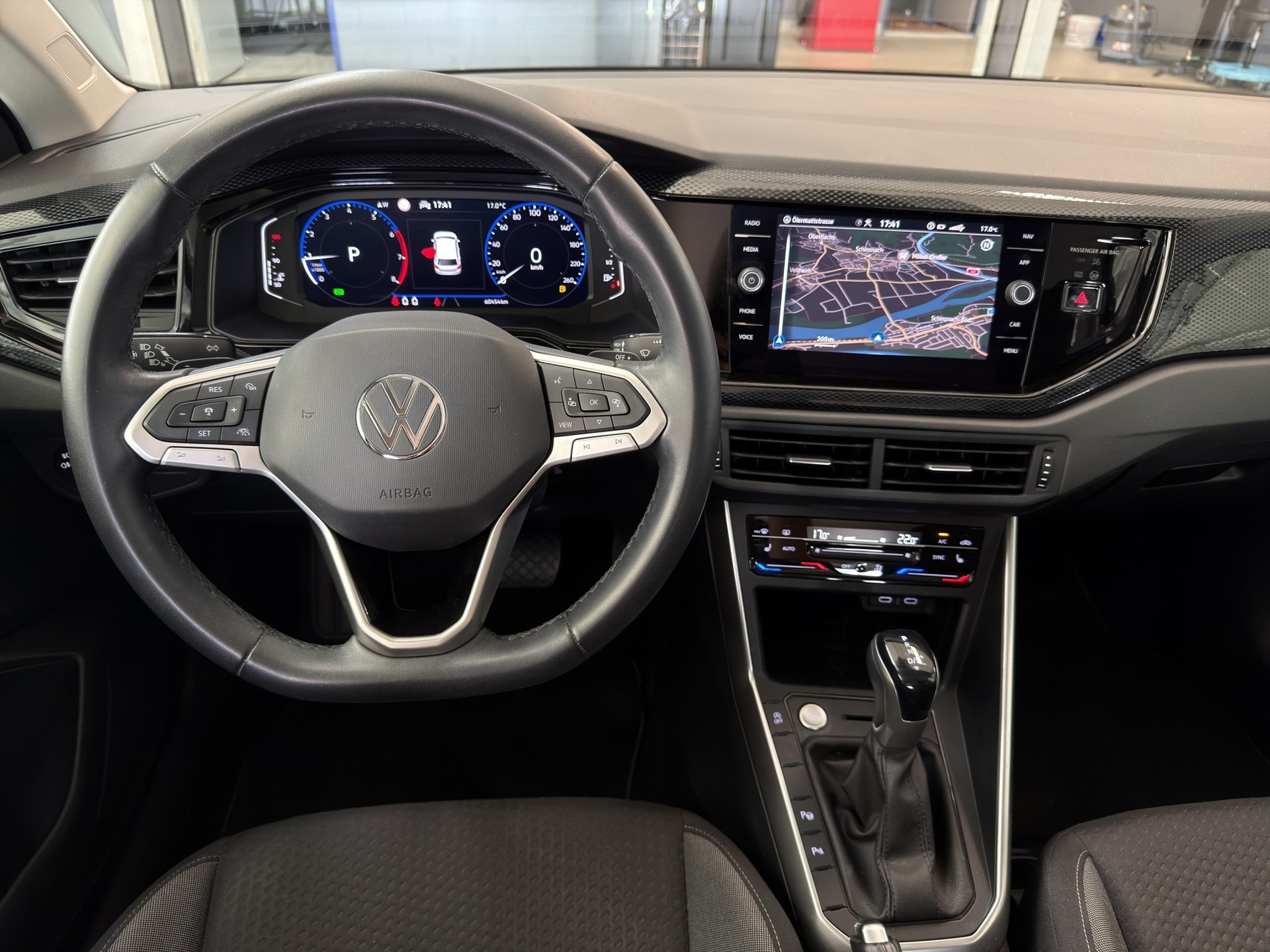VW Polo 1.0 TSI Style DSG-image-8