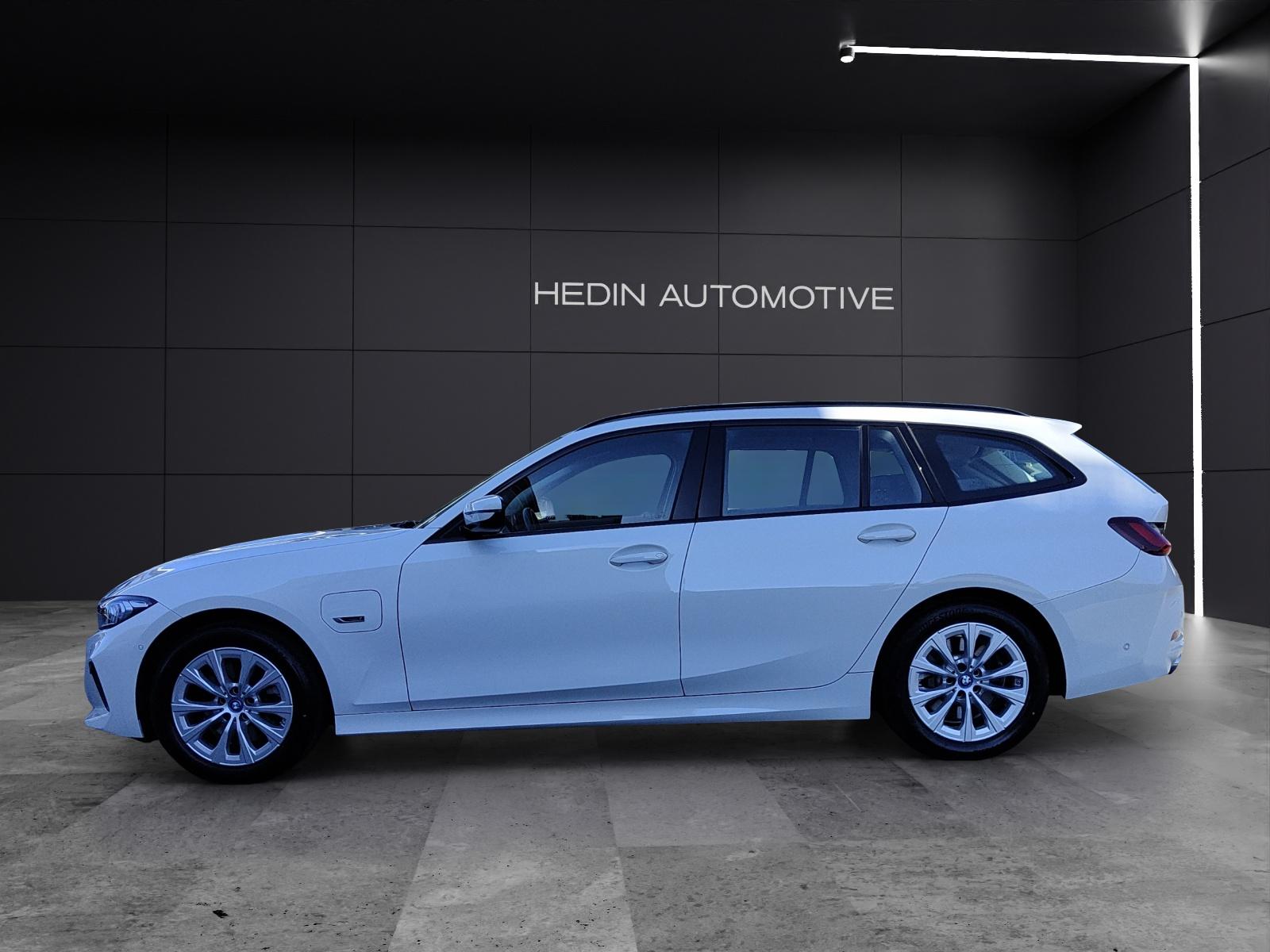 BMW 3er Reihe G21 Touring 330e xDrive-image-1