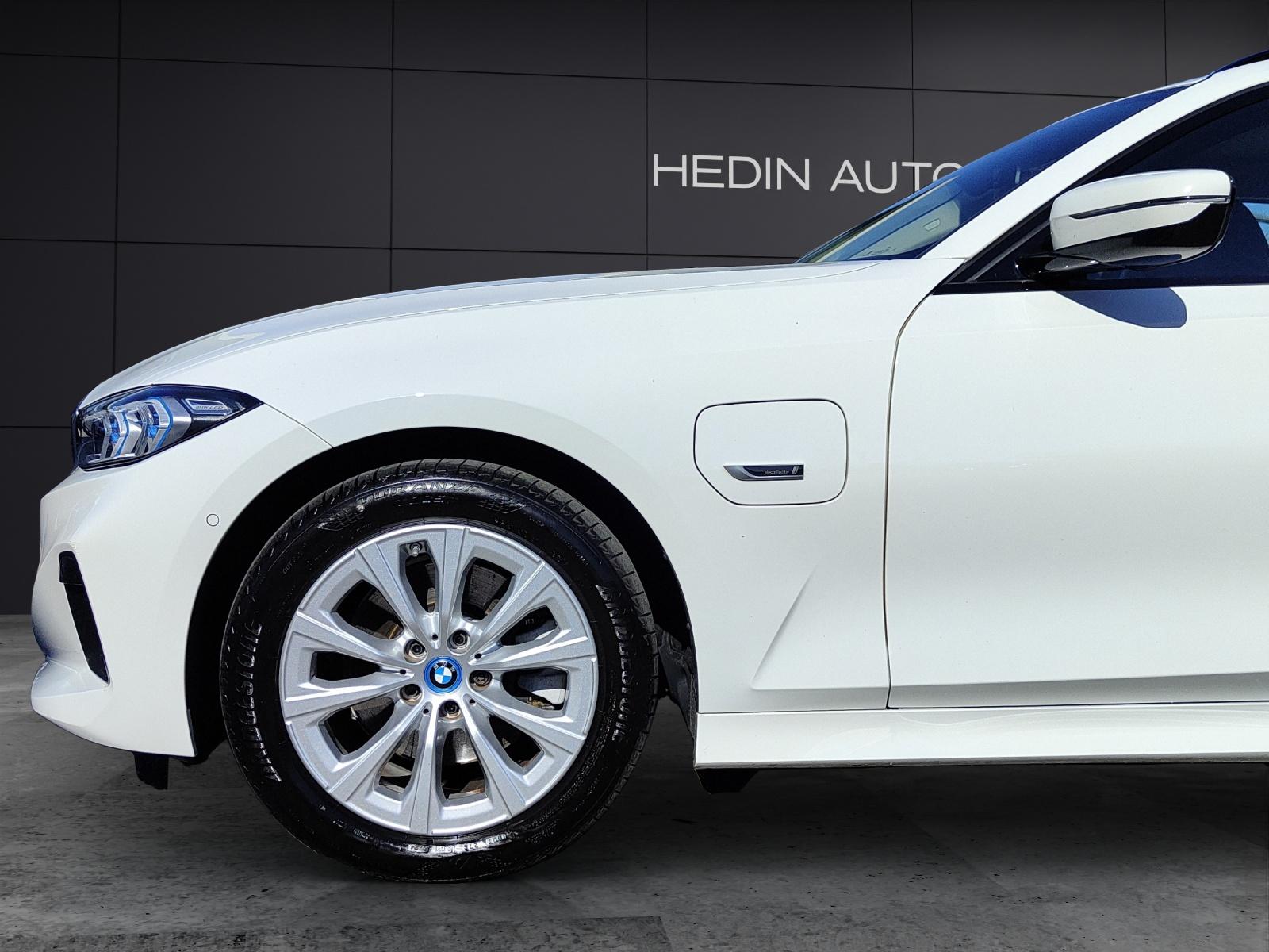 BMW 3er Reihe G21 Touring 330e xDrive-image-8
