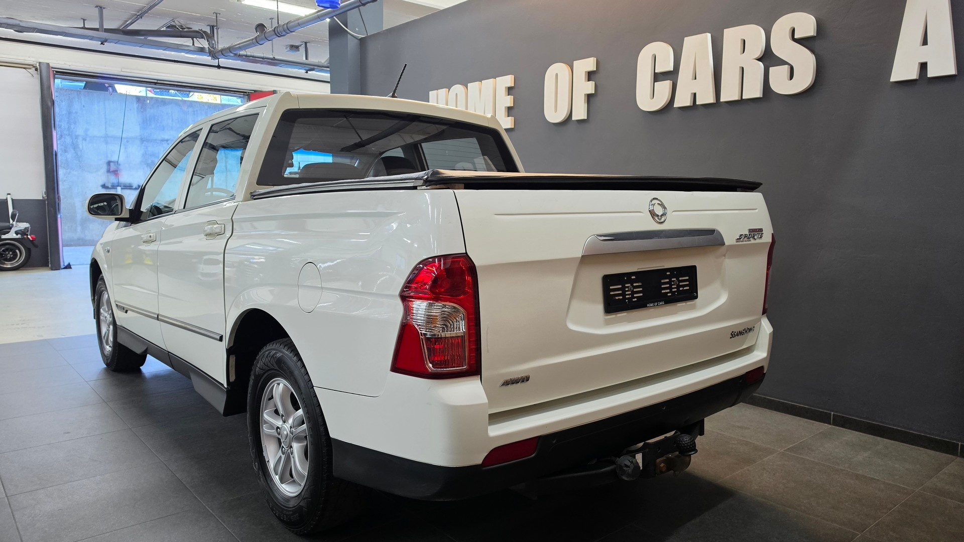KGM-SsangYong Actyon Sports FR 2.0 Sapphire 4WD A-image-6
