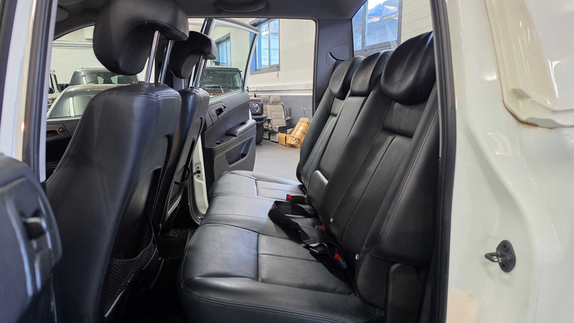 KGM-SsangYong Actyon Sports FR 2.0 Sapphire 4WD A-image-19