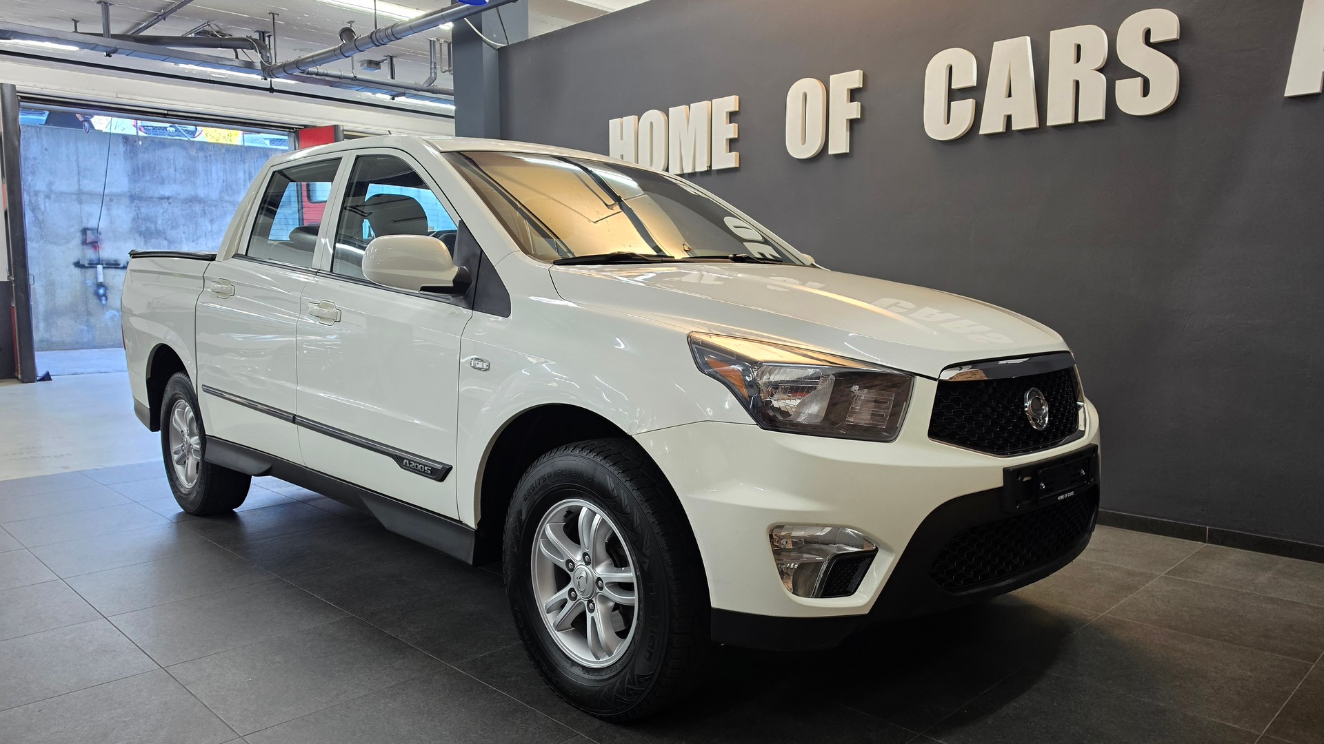 KGM-SsangYong Actyon Sports FR 2.0 Sapphire 4WD A-image-13