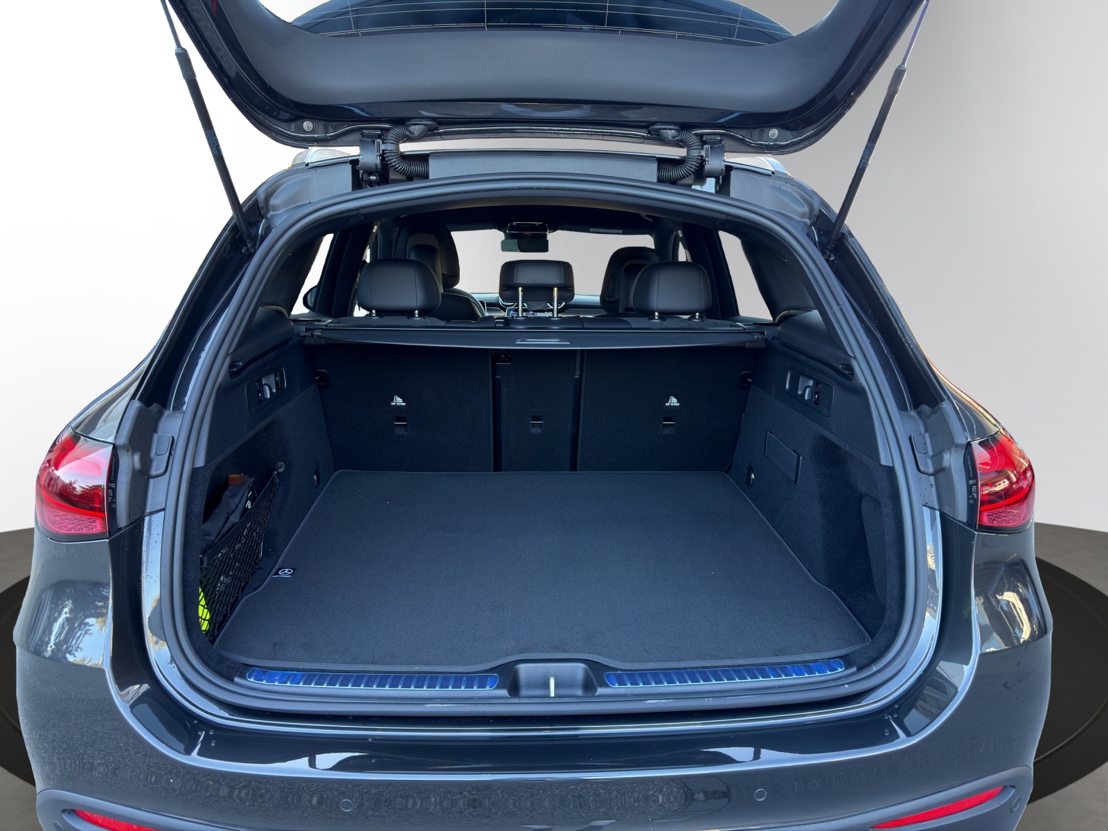 MERCEDES-BENZ GLC 300 4Matic 9G-Tronic-image-5