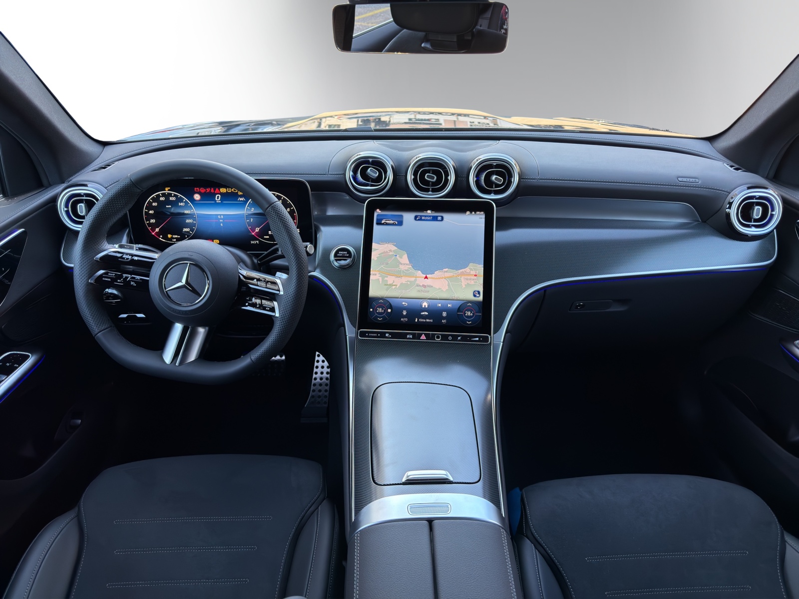 MERCEDES-BENZ GLC 300 4Matic 9G-Tronic-image-10