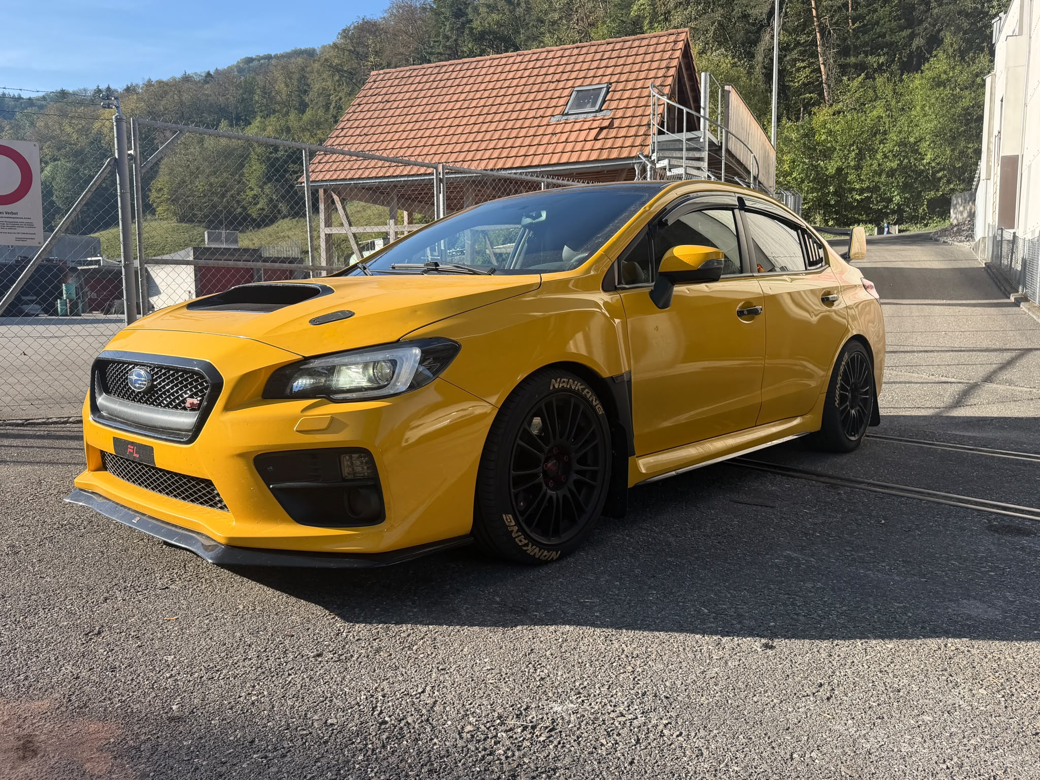 Car photo