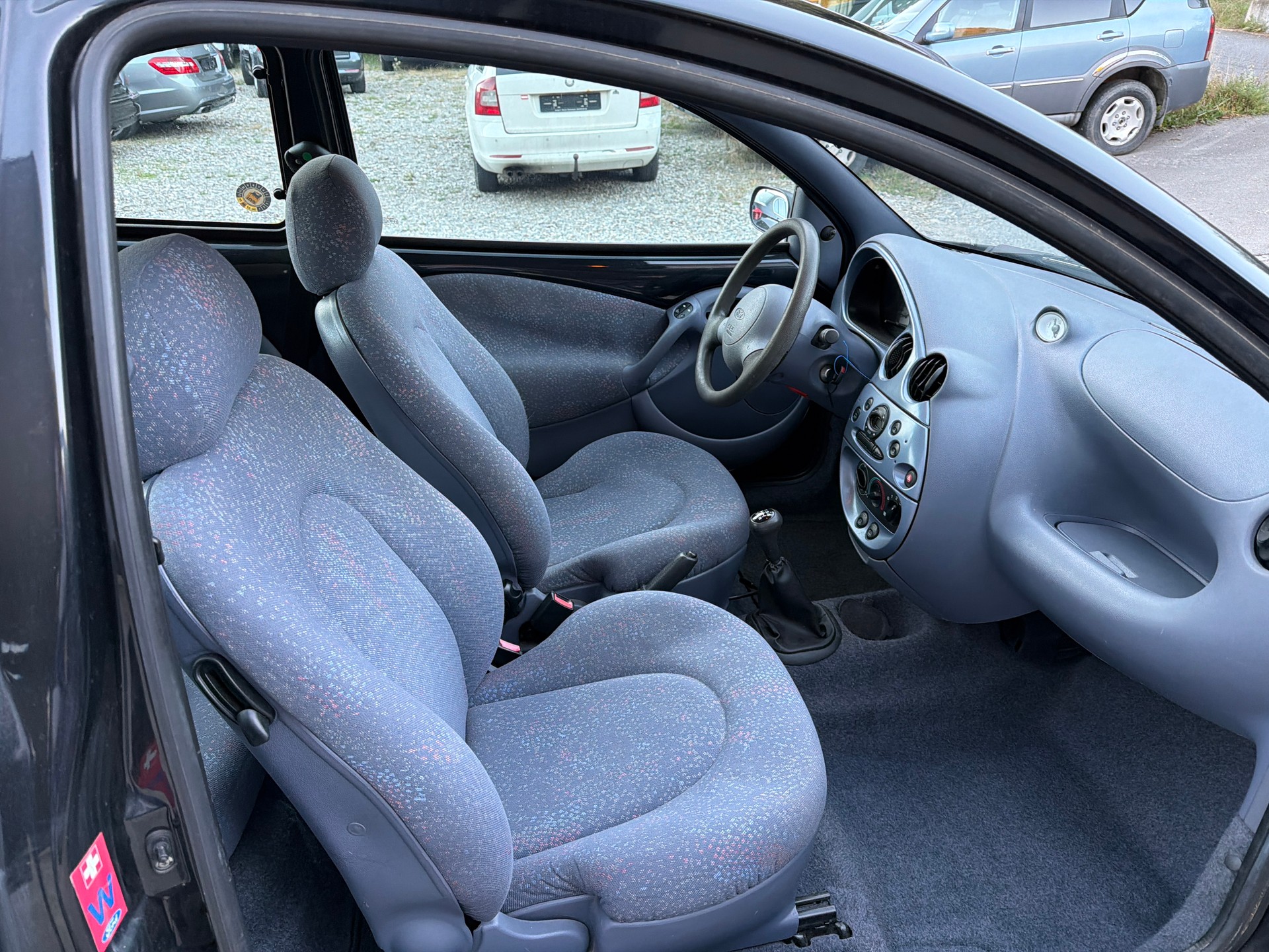 FORD KA 1.3-image-7