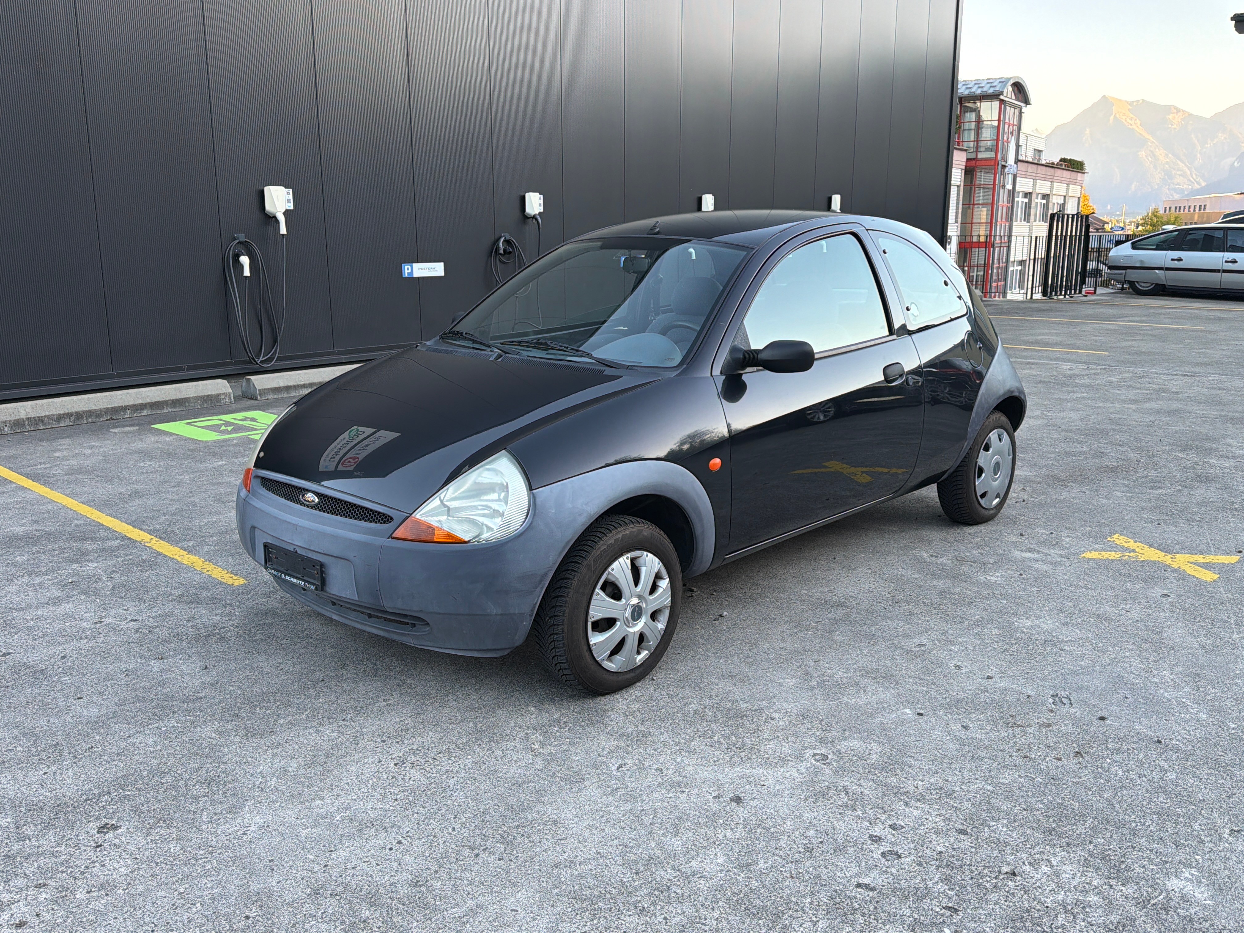 Car photo