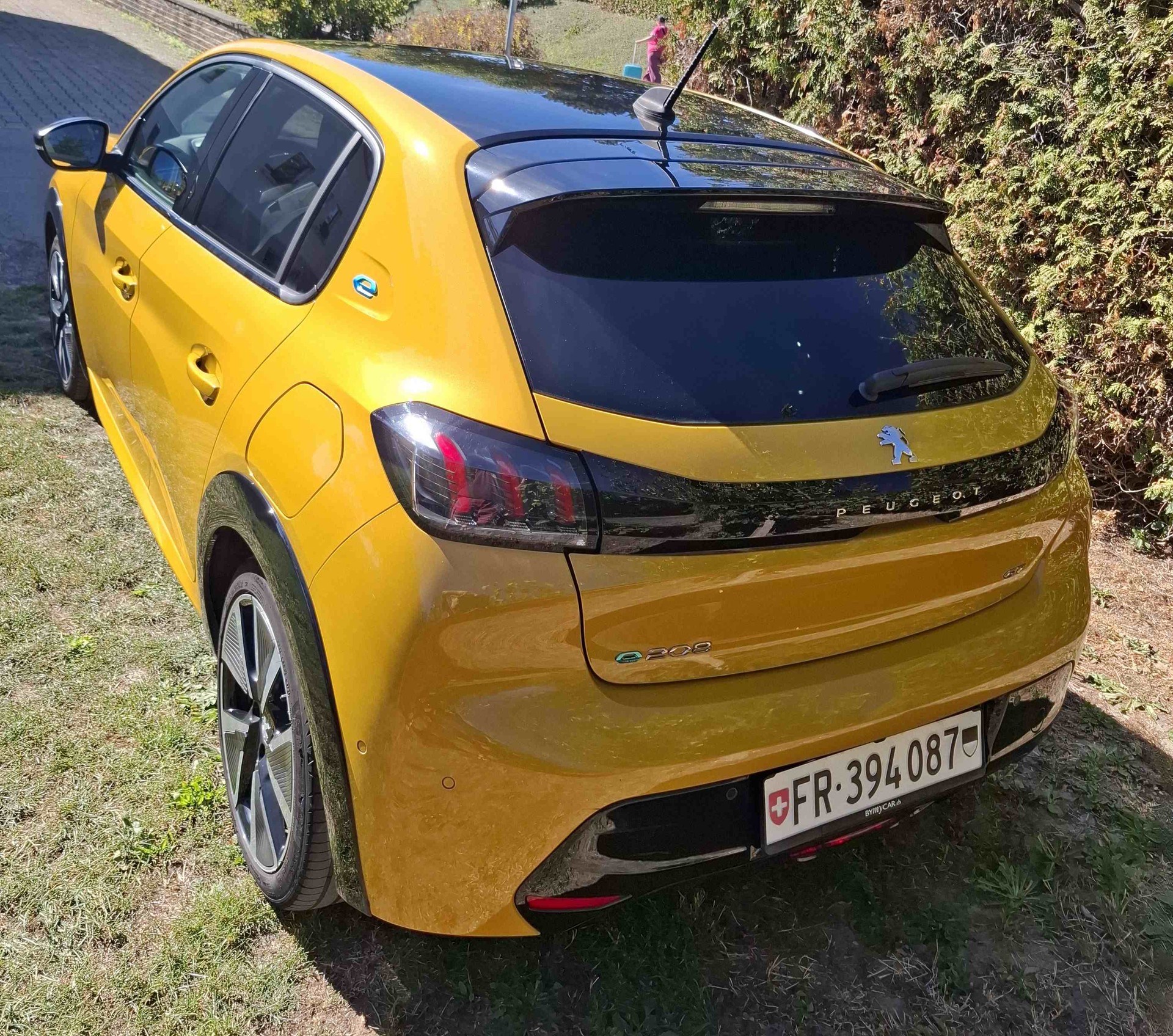 PEUGEOT e-GT Pack-image-1