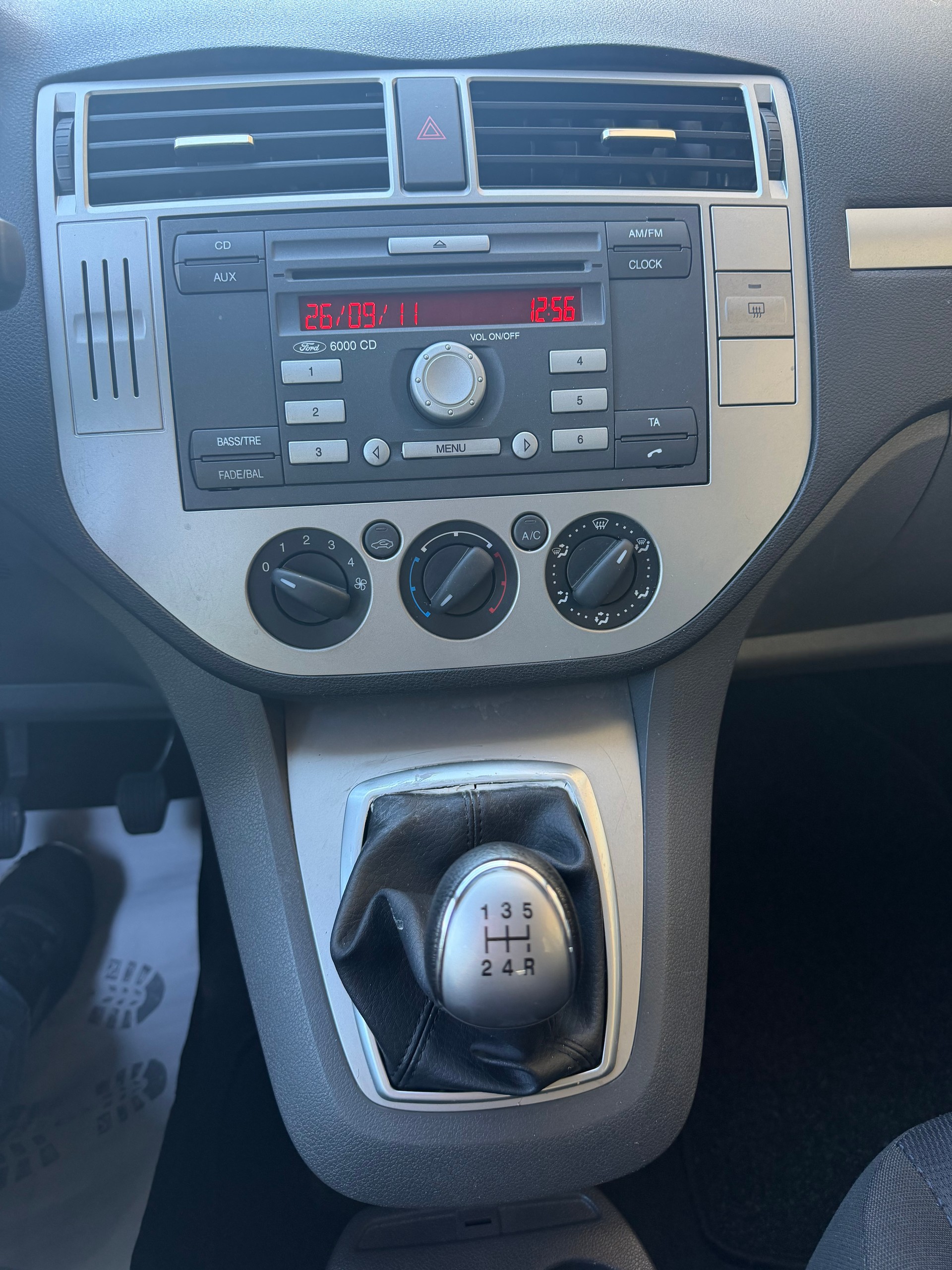 FORD C-Max 1.8 16V Carving-image-9