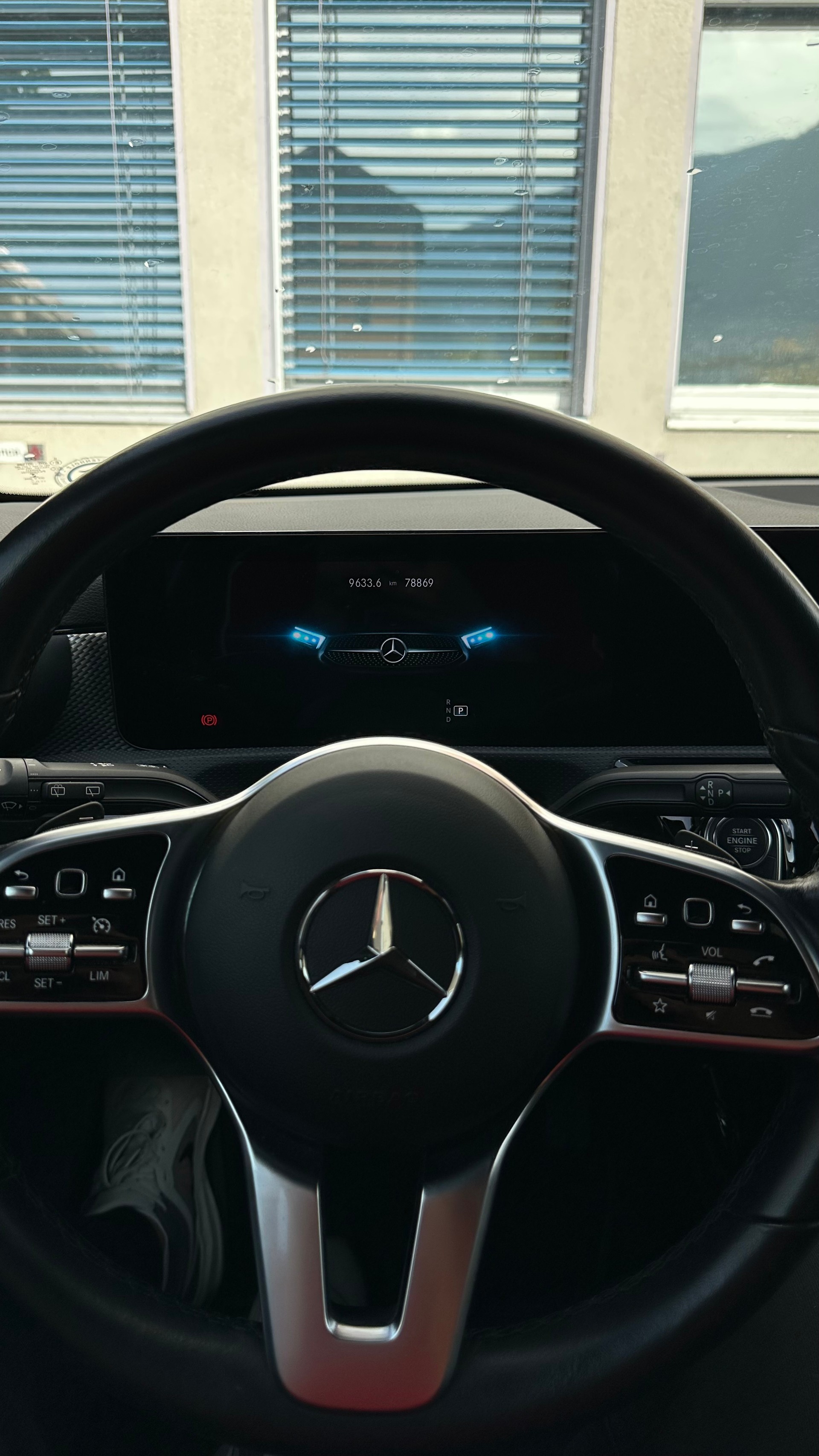 MERCEDES-BENZ A 180 Progressive-image-5