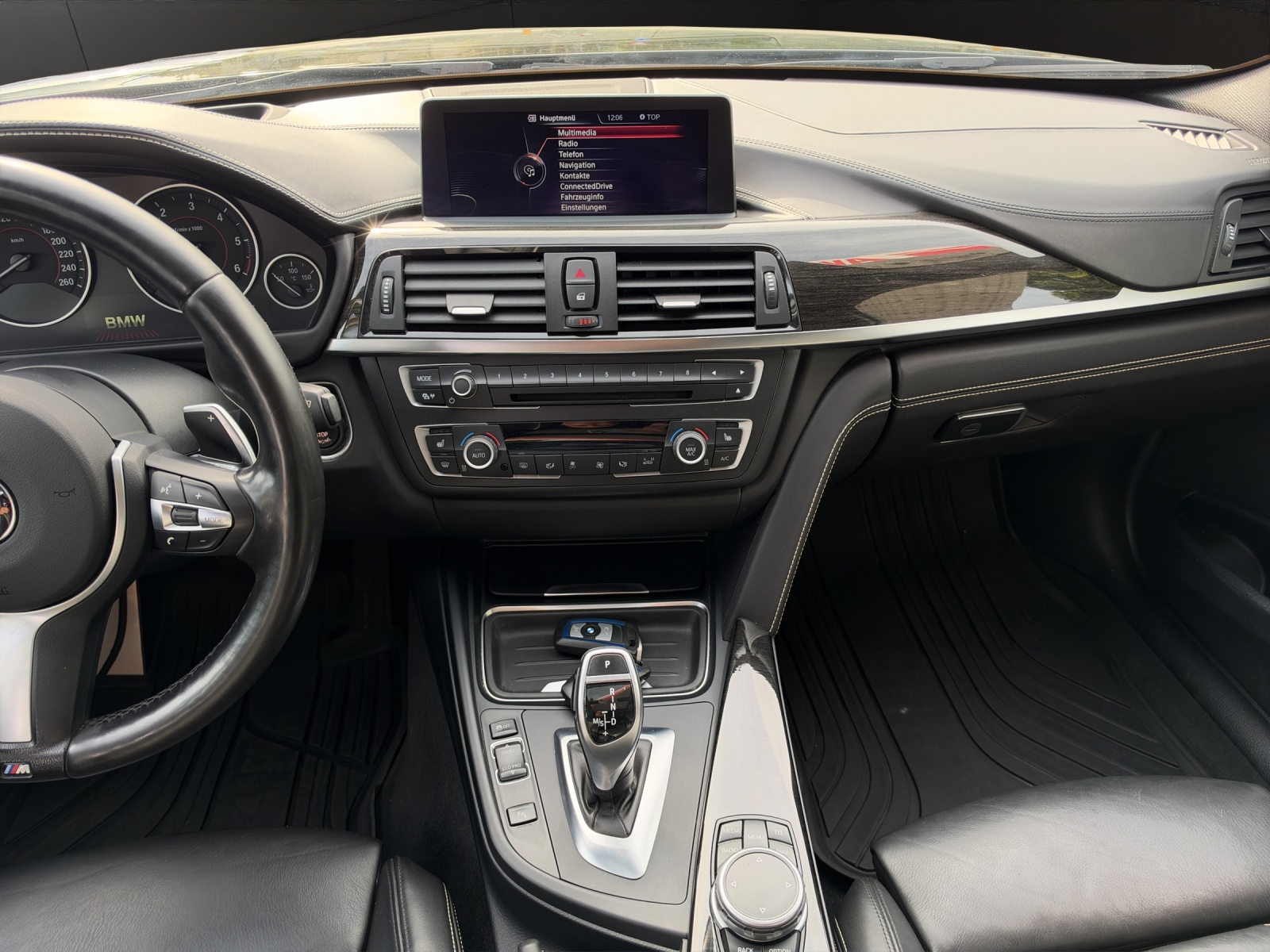 BMW 335d xDrive SAG Touring-image-10