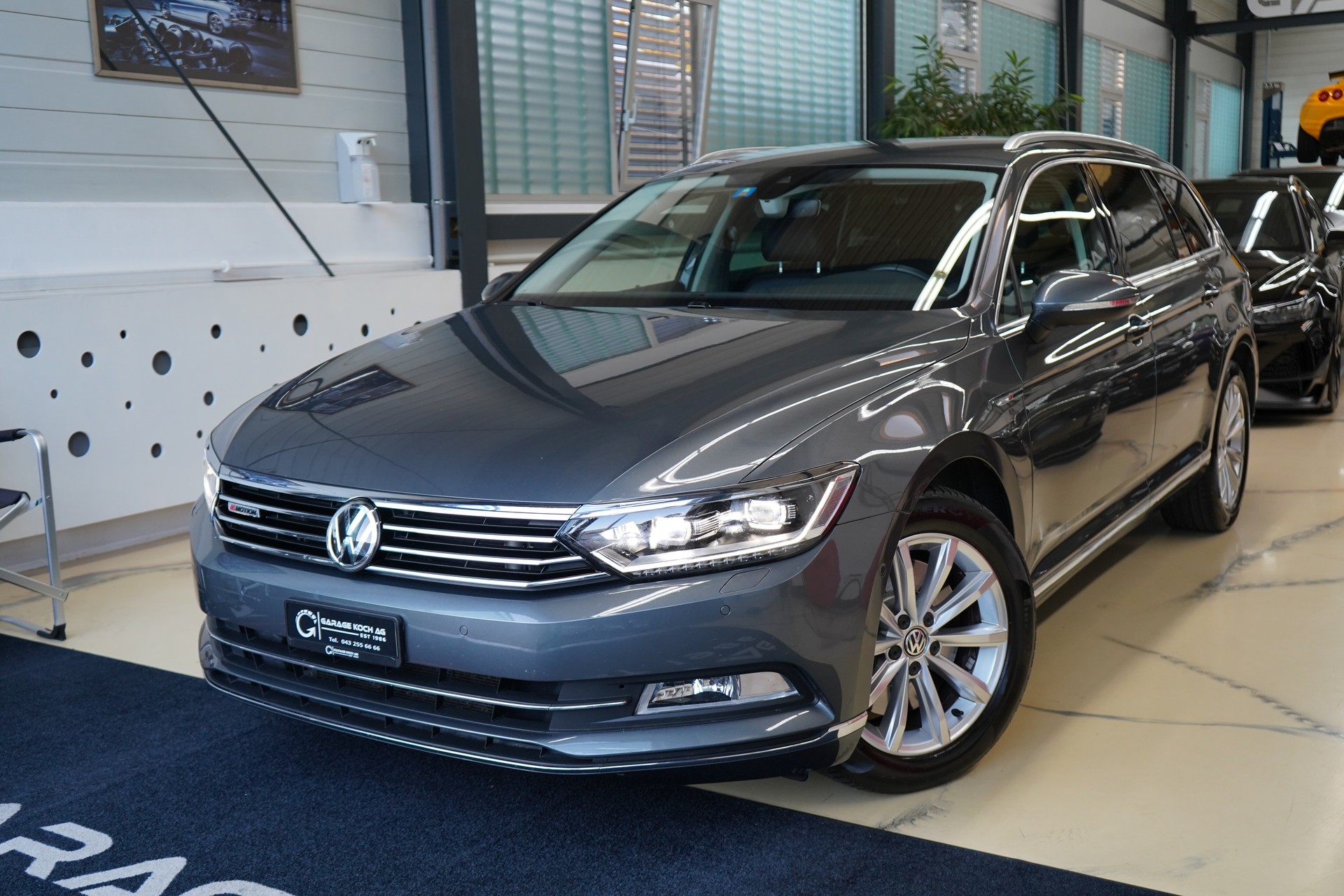 VW Passat Variant 2.0 TDI BMT High. DSG 4Motion-image-0