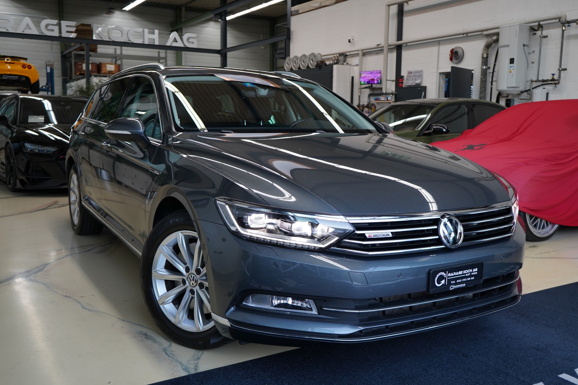 VW Passat Variant 2.0 TDI BMT High. DSG 4Motion-image-8