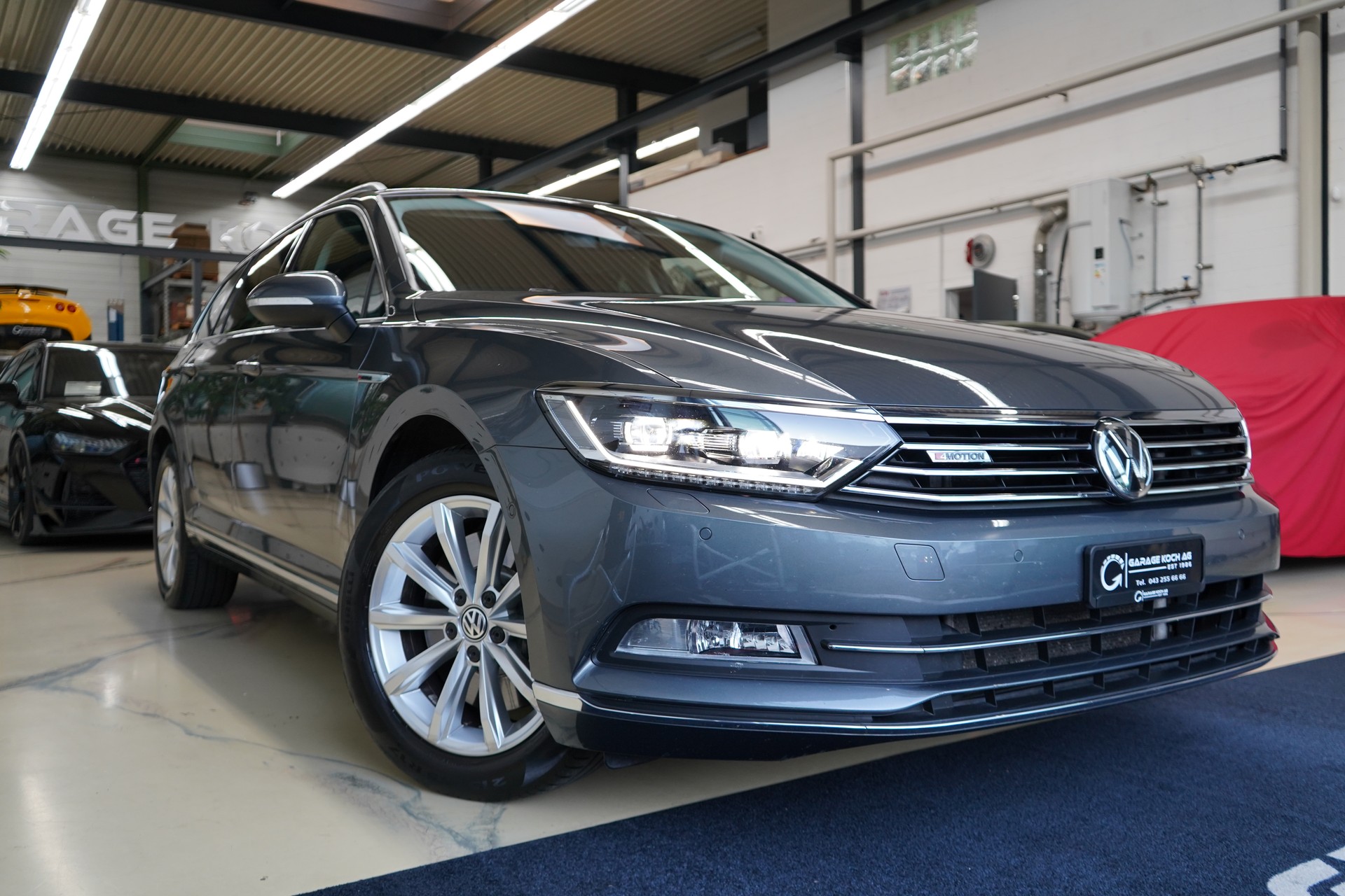 VW Passat Variant 2.0 TDI BMT High. DSG 4Motion-image-9
