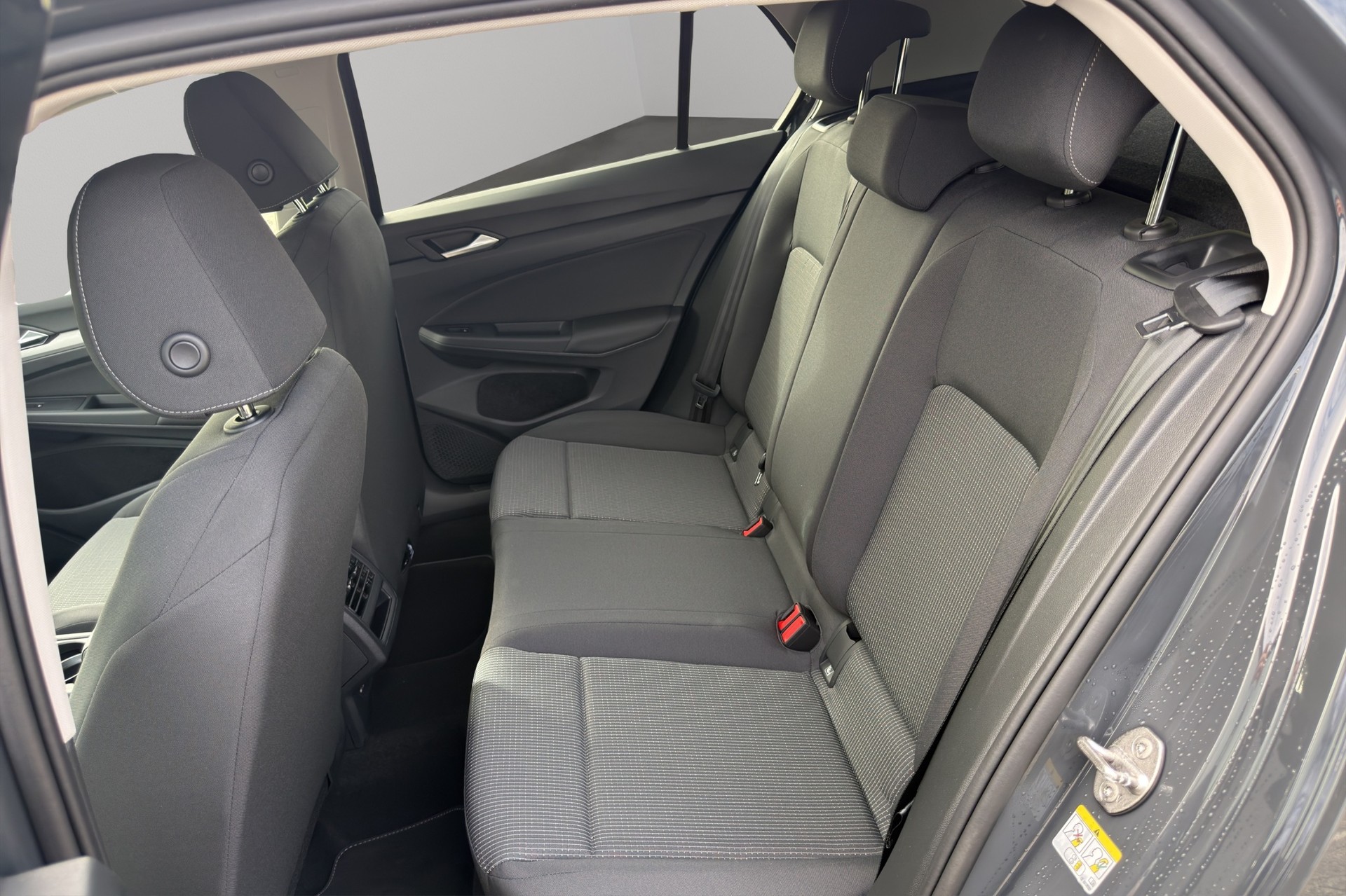 VW Golf 1.5 e TSI mHEV Value DSG-image-5