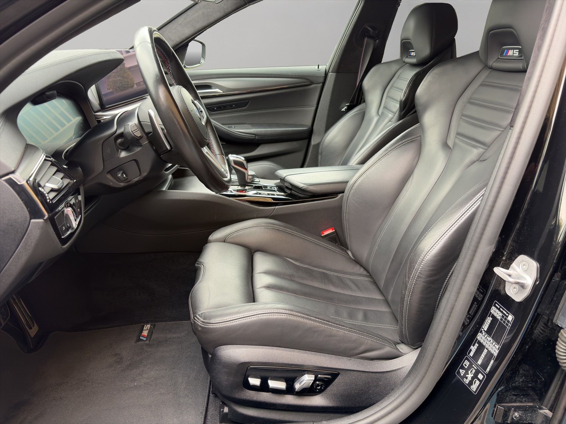 BMW M5 xDrive Competition Drivelogic-image-9