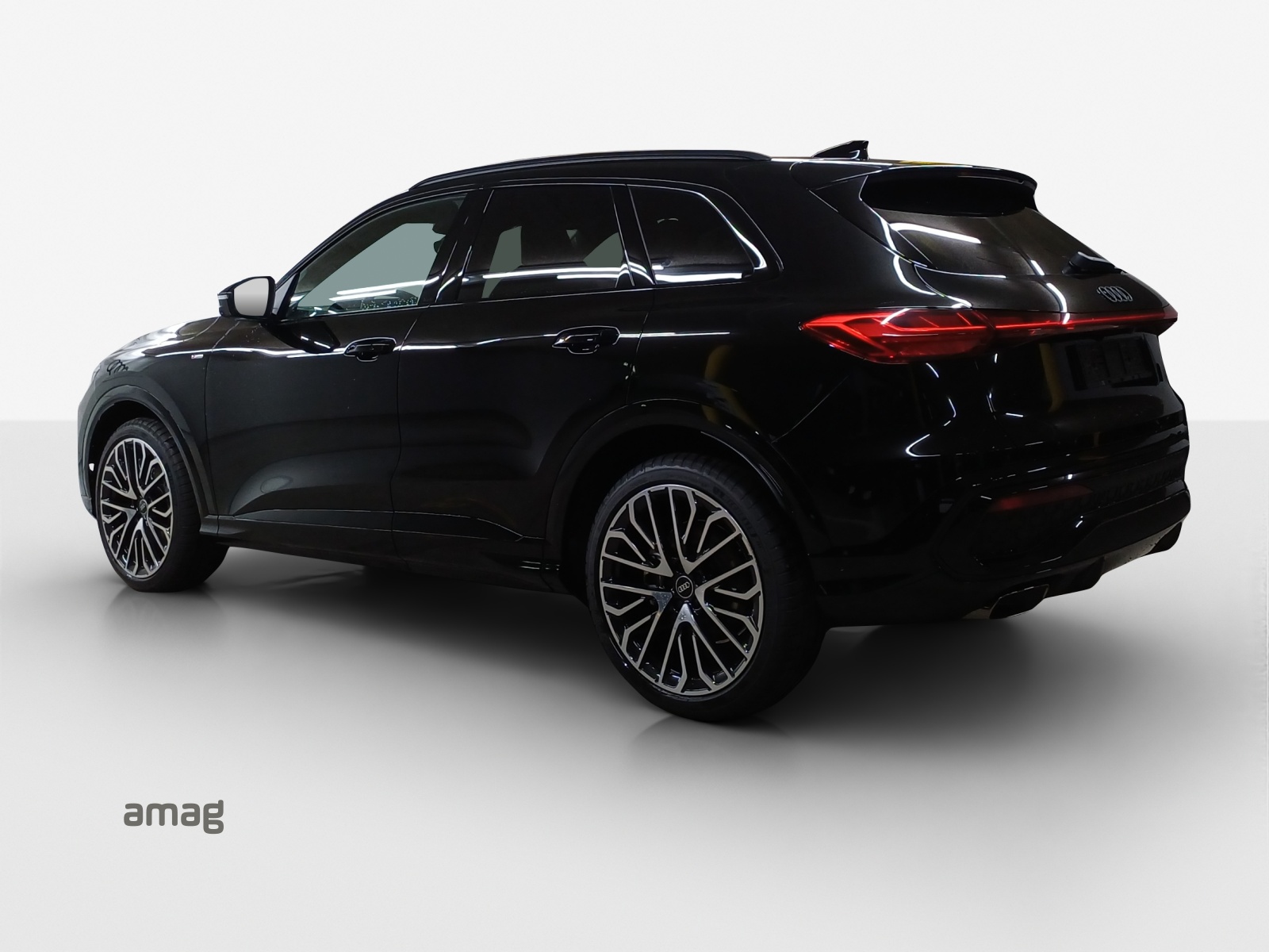 AUDI Q5 TFSI quatto 200 kW S-tronic-image-2