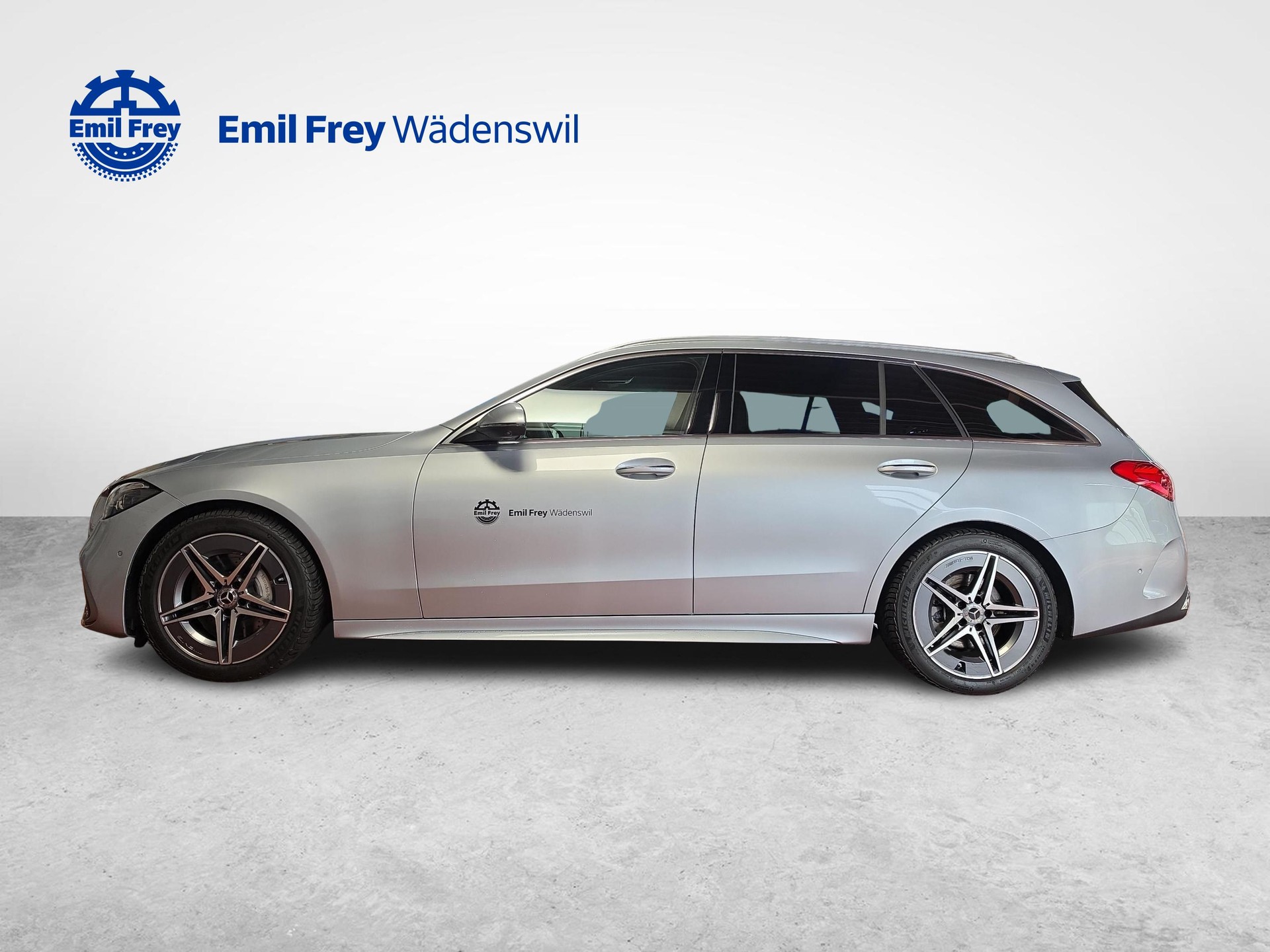 MERCEDES-BENZ C 220 d 4MATIC T-Modell Swiss Star AMG Line-image-1