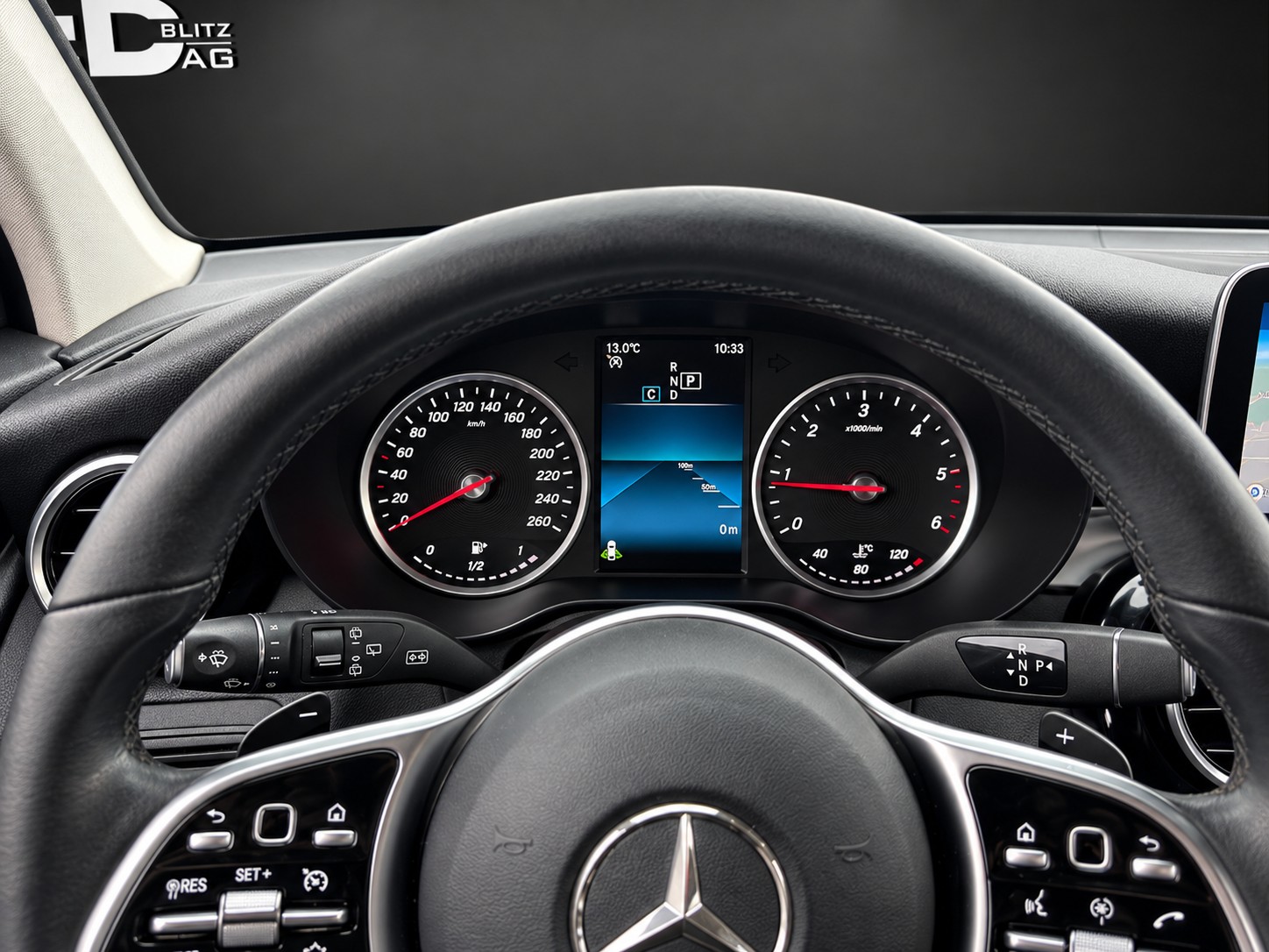 MERCEDES-BENZ GLC 220 d 4Matic 9G-Tronic mit 194 PS * Faceliftmodell *-image-11