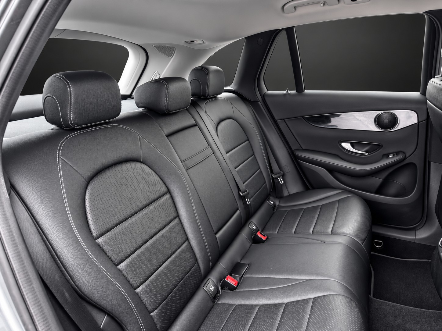 MERCEDES-BENZ GLC 220 d 4Matic 9G-Tronic mit 194 PS * Faceliftmodell *-image-14
