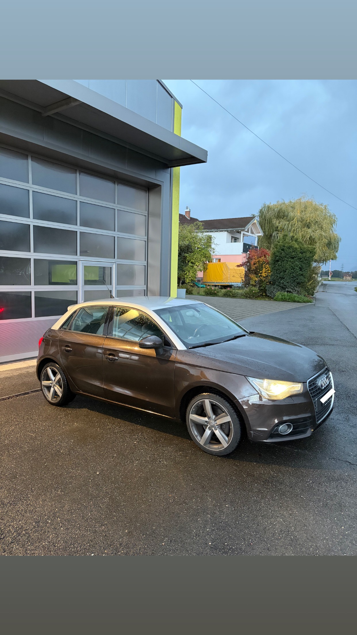 Car photo