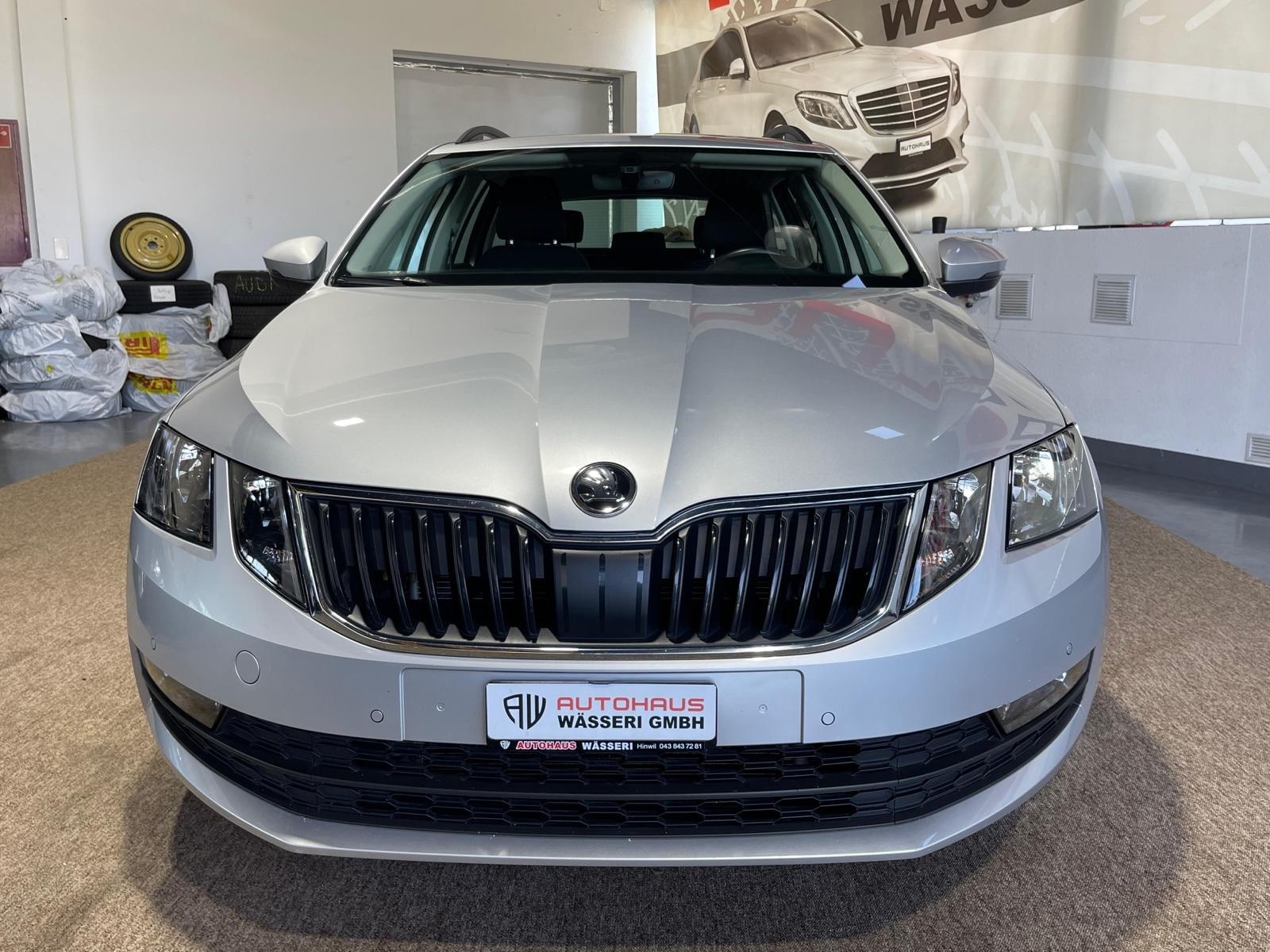 SKODA Octavia Combi 2.0 TDI Ambition 4x4 DSG-image-1