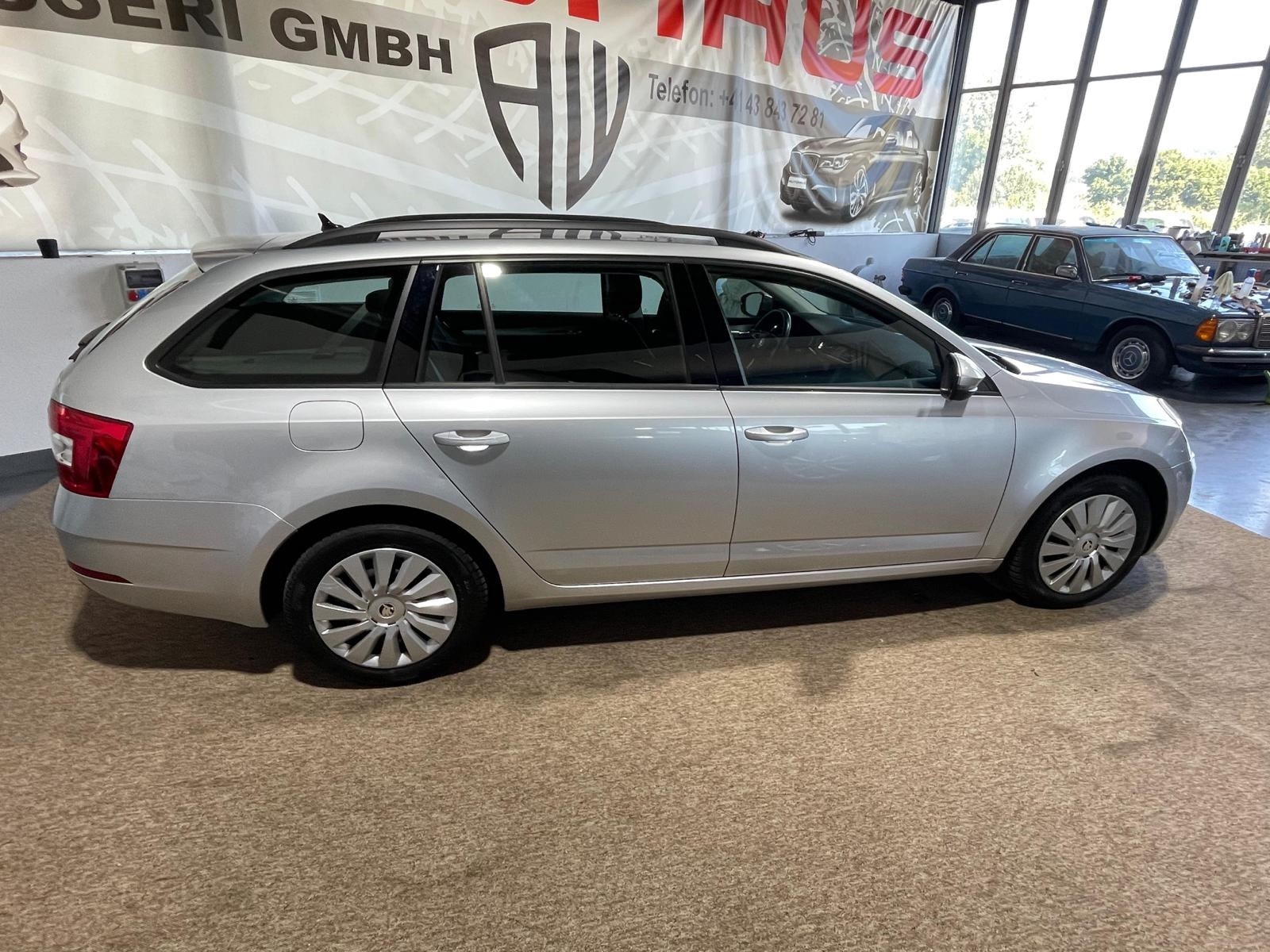 SKODA Octavia Combi 2.0 TDI Ambition 4x4 DSG-image-6