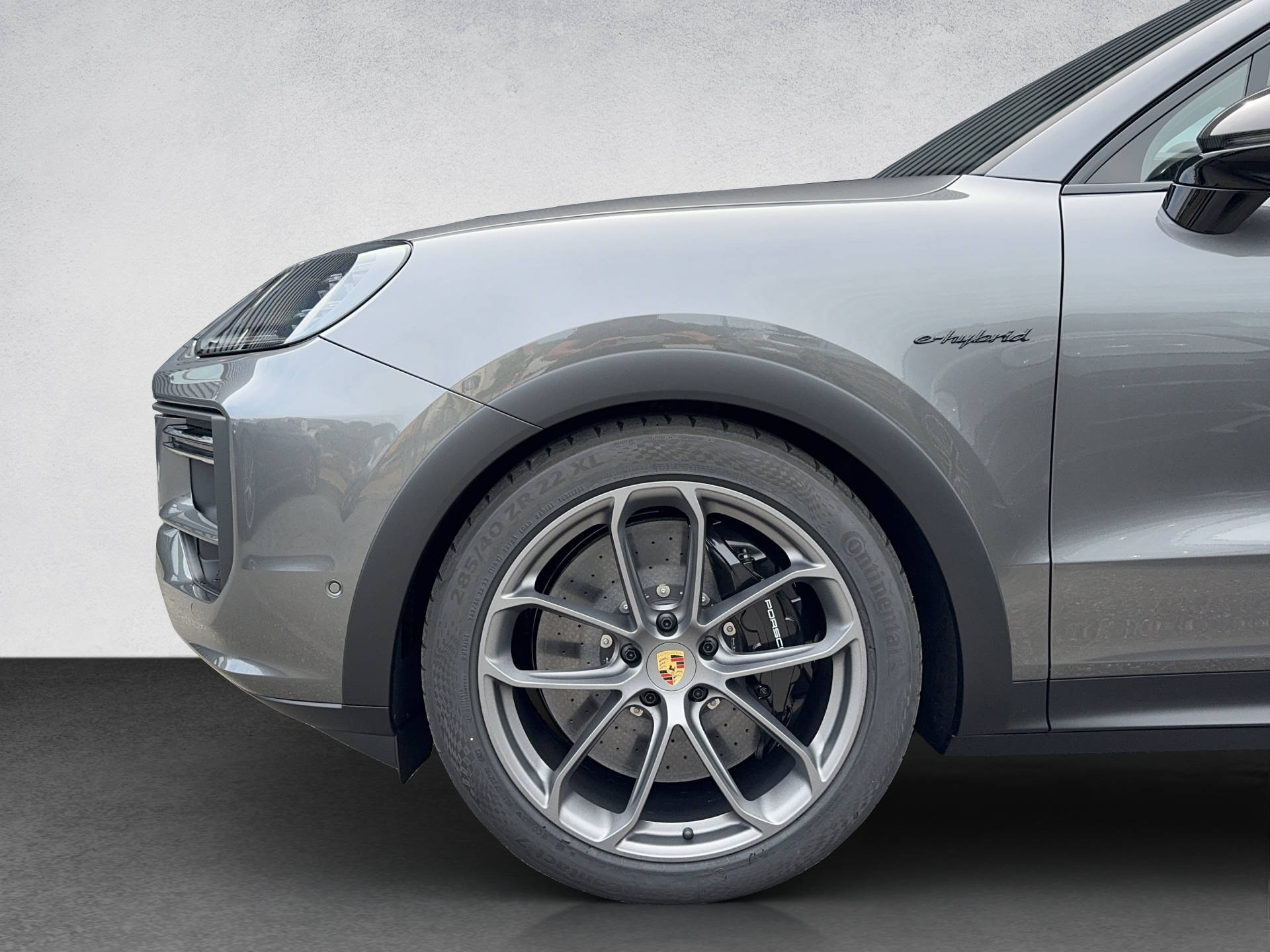 PORSCHE Cayenne Turbo E-Hybrid Coupé mit GT-Paket-image-13