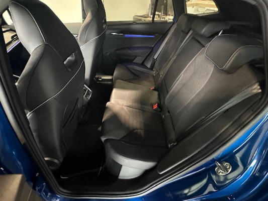 SKODA Enyaq iV 80x SportLine-image-6