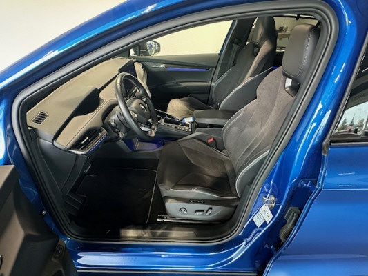 SKODA Enyaq iV 80x SportLine-image-3