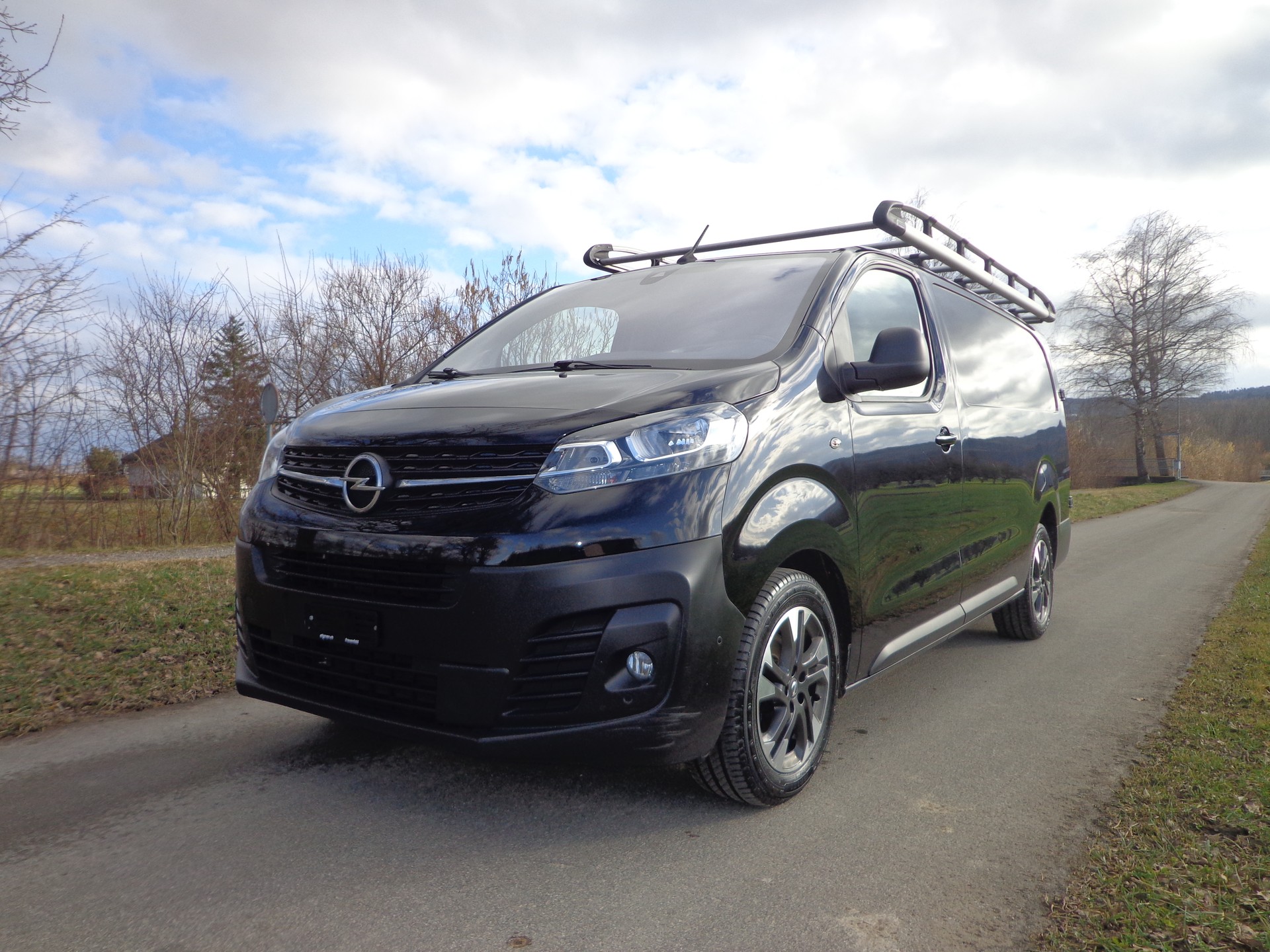 OPEL Vivaro Cargo 2.0 CDTI Enjoy s/s L EN Aut.-image-0