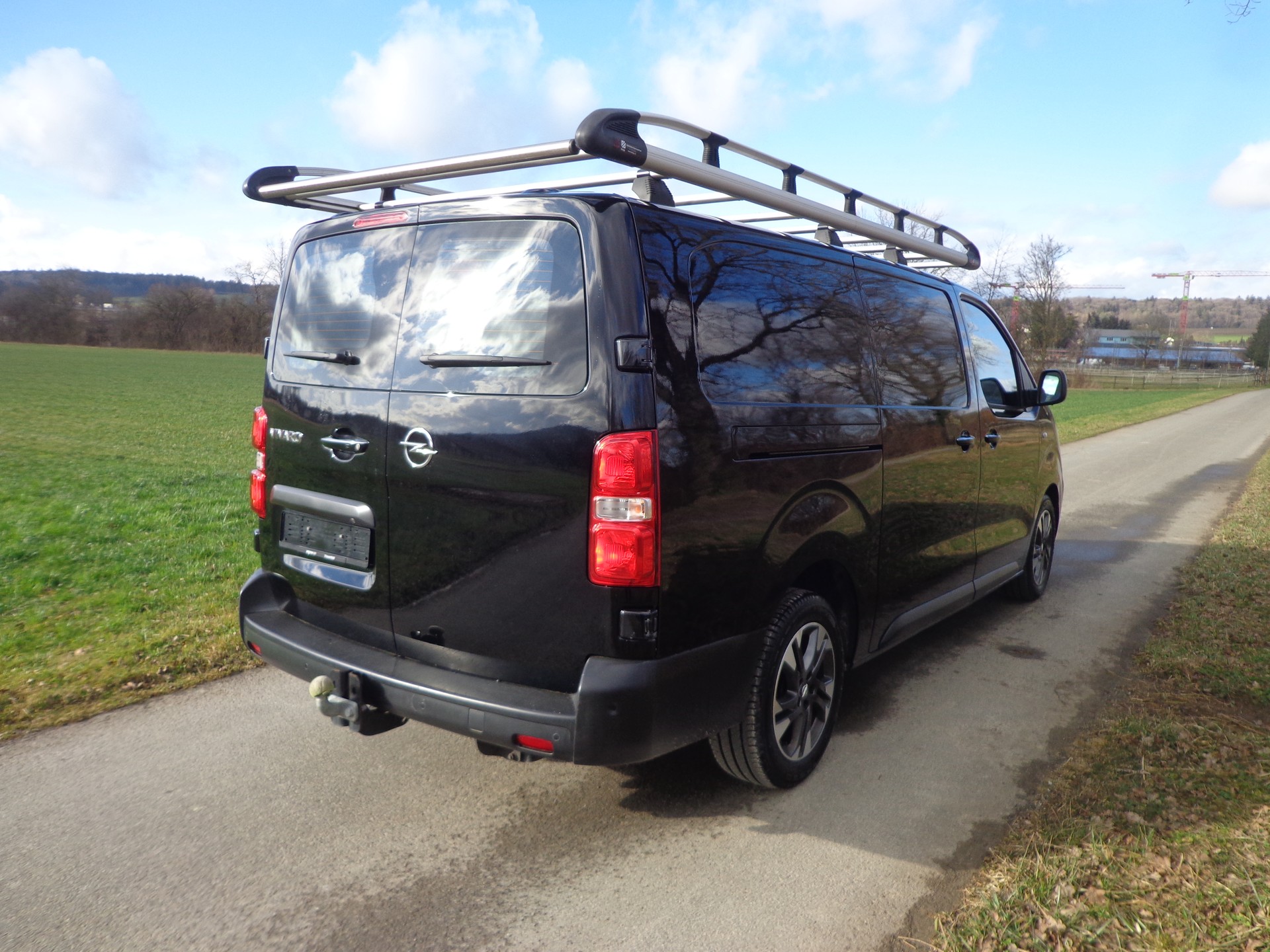 OPEL Vivaro Cargo 2.0 CDTI Enjoy s/s L EN Aut.-image-2