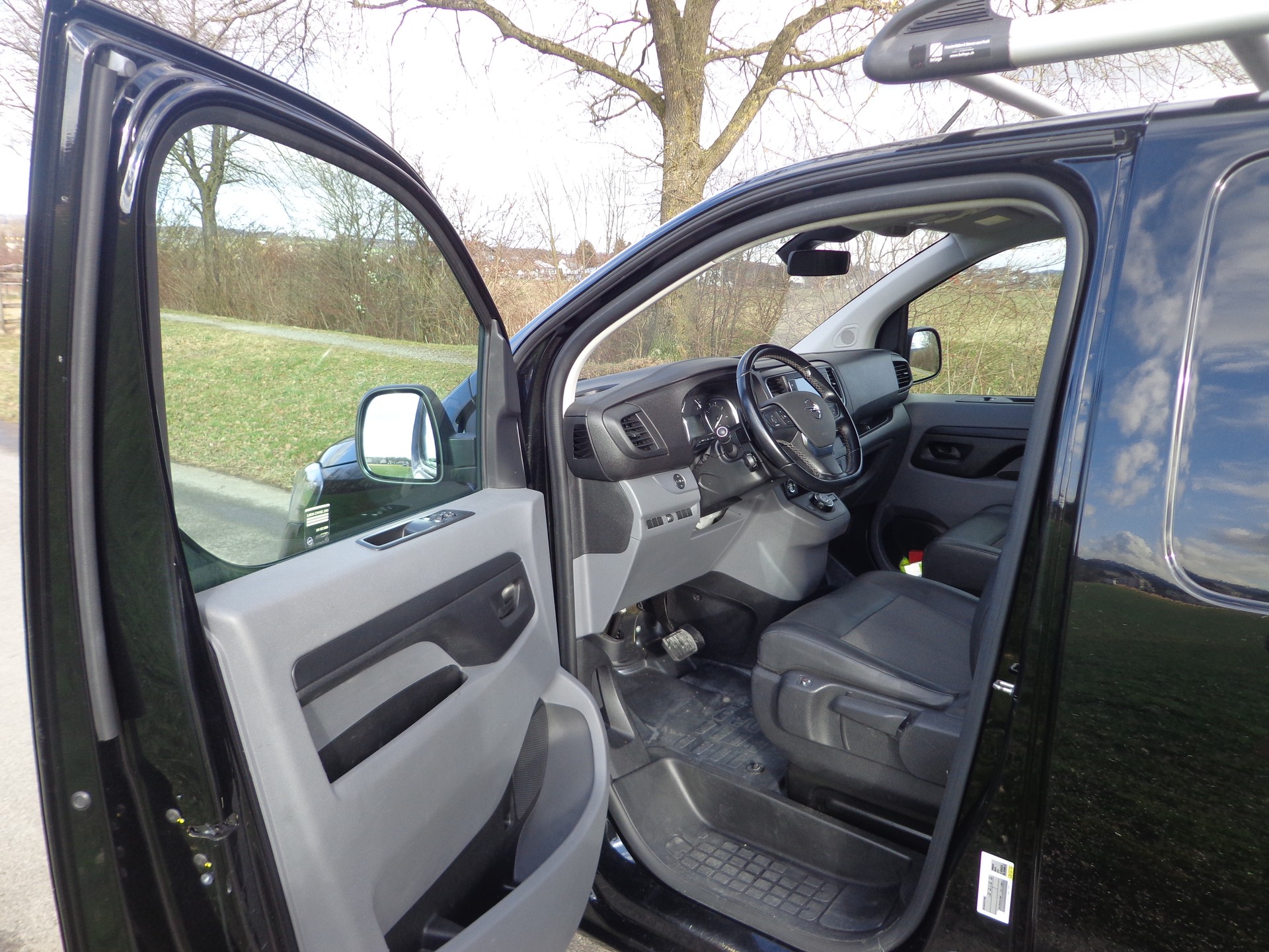 OPEL Vivaro Cargo 2.0 CDTI Enjoy s/s L EN Aut.-image-4