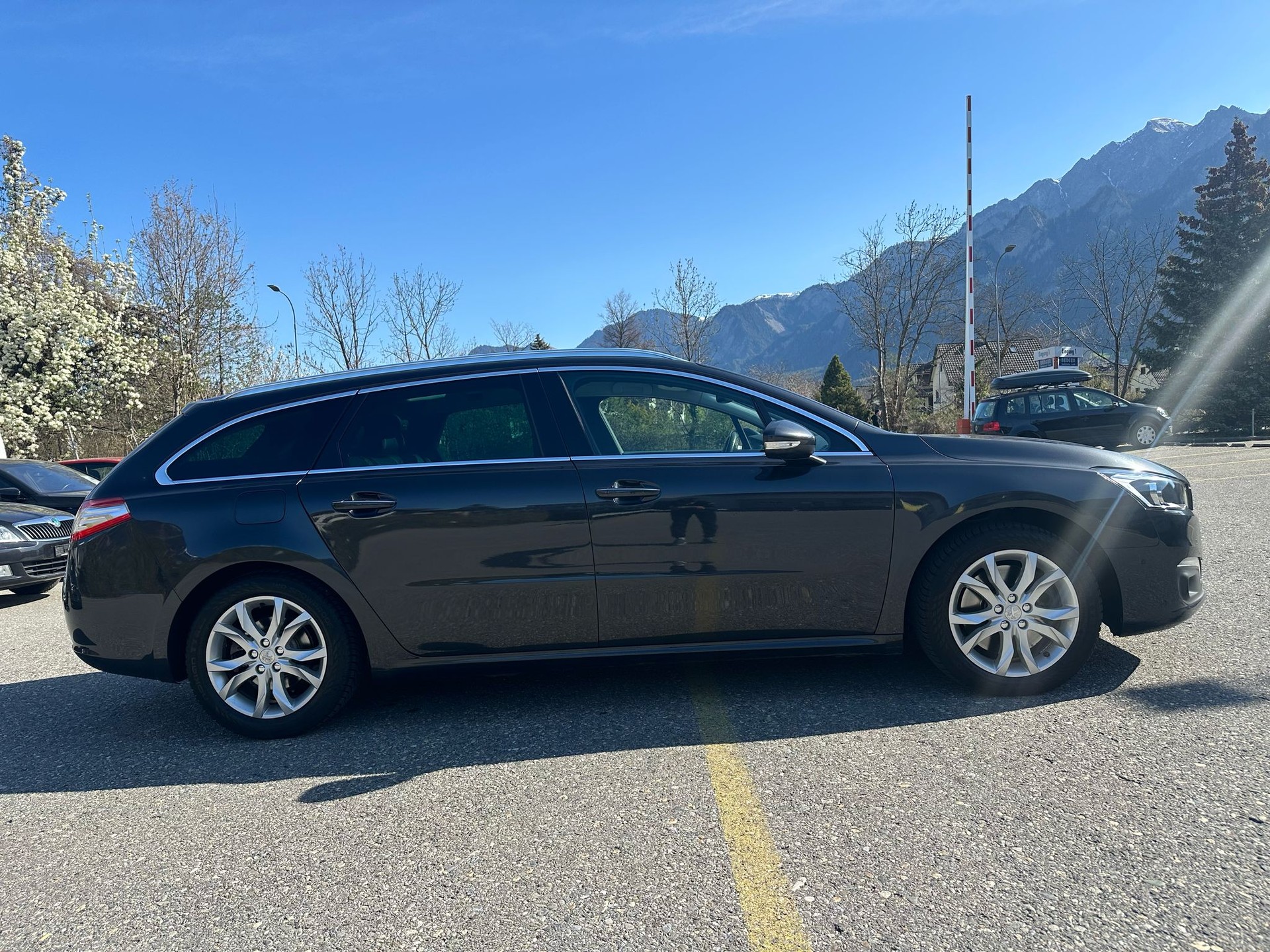 PEUGEOT 508 SW 2.0 BlueHDi Allure Automatic-image-3