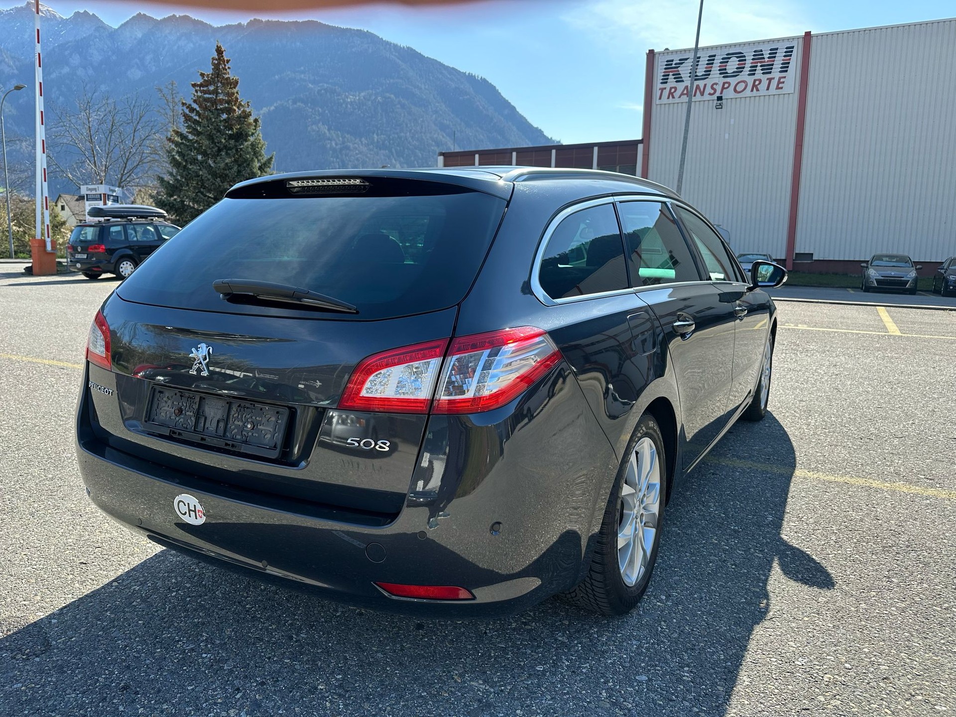 PEUGEOT 508 SW 2.0 BlueHDi Allure Automatic-image-5